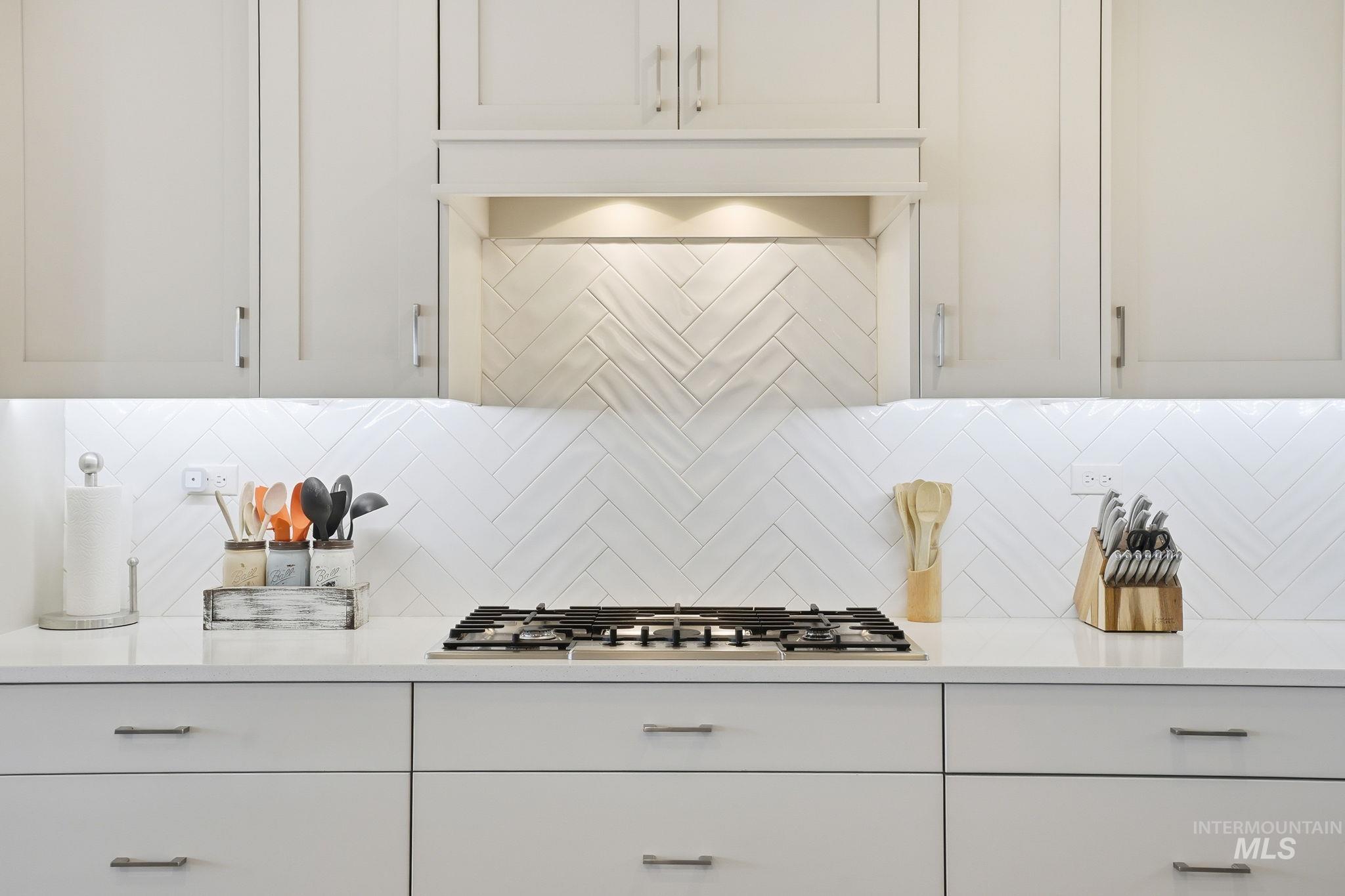 2301 Nordic Ave., Middleton, Idaho 83644, 3 Bedrooms, 2.5 Bathrooms, Residential For Sale, Price $940,000,MLS 98975686