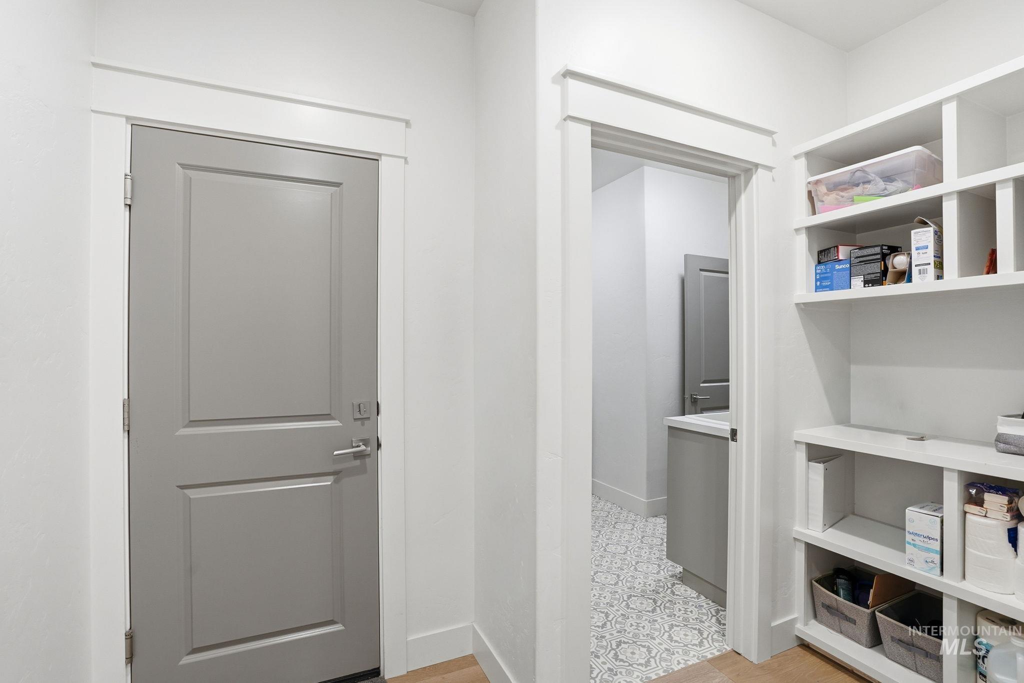 2301 Nordic Ave., Middleton, Idaho 83644, 3 Bedrooms, 2.5 Bathrooms, Residential For Sale, Price $940,000,MLS 98975686