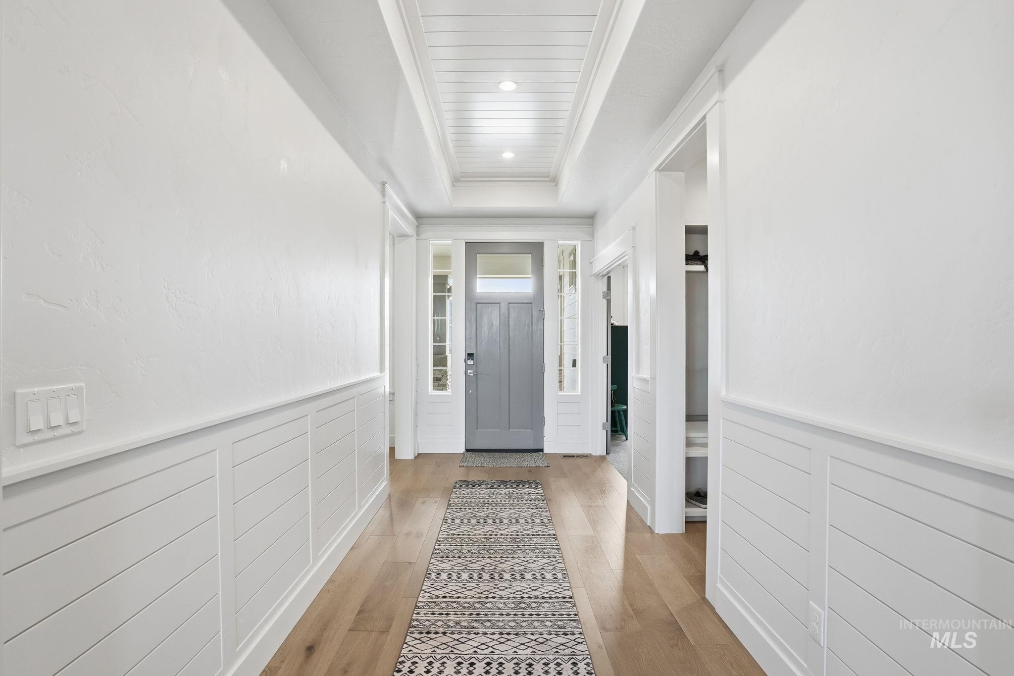 2301 Nordic Ave., Middleton, Idaho 83644, 3 Bedrooms, 2.5 Bathrooms, Residential For Sale, Price $940,000,MLS 98975686