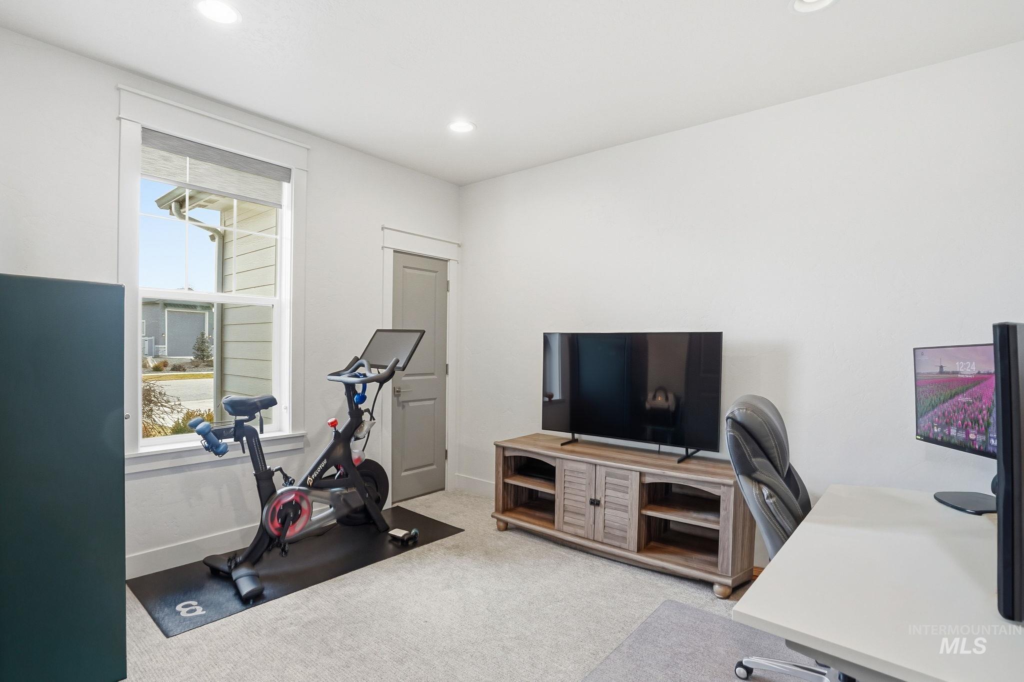 2301 Nordic Ave., Middleton, Idaho 83644, 3 Bedrooms, 2.5 Bathrooms, Residential For Sale, Price $940,000,MLS 98975686