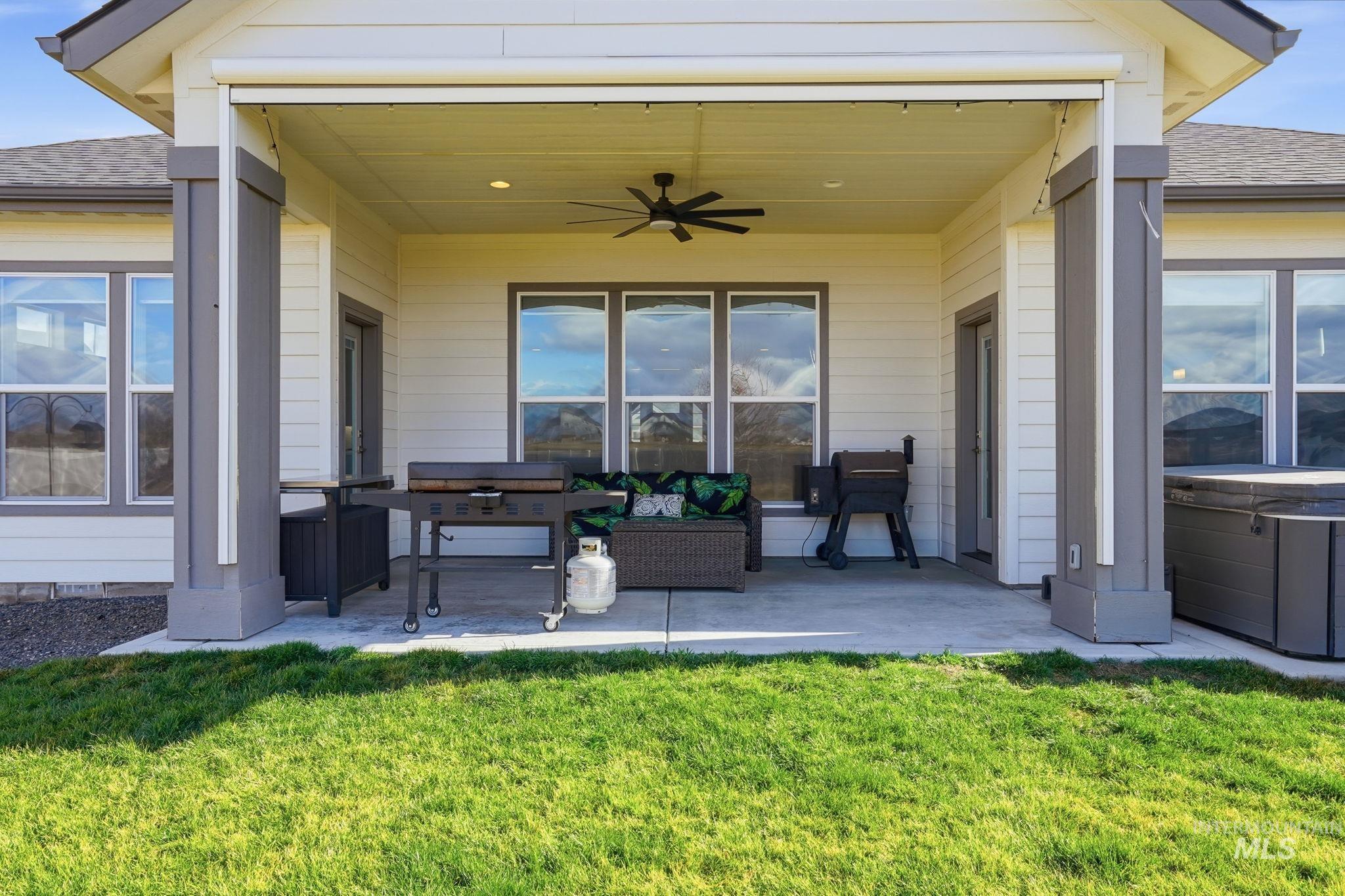 2301 Nordic Ave., Middleton, Idaho 83644, 3 Bedrooms, 2.5 Bathrooms, Residential For Sale, Price $940,000,MLS 98975686