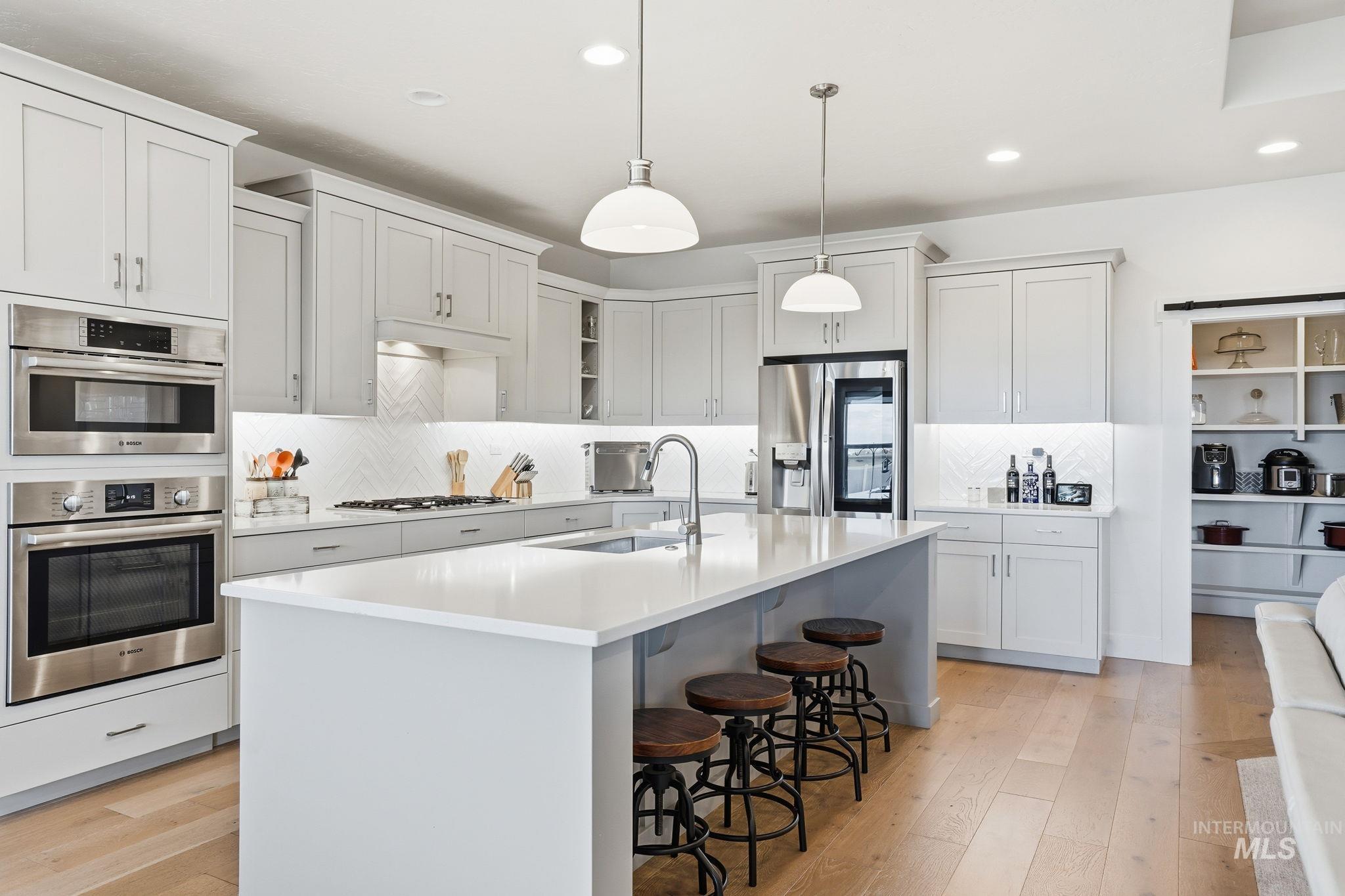 2301 Nordic Ave., Middleton, Idaho 83644, 3 Bedrooms, 2.5 Bathrooms, Residential For Sale, Price $940,000,MLS 98975686