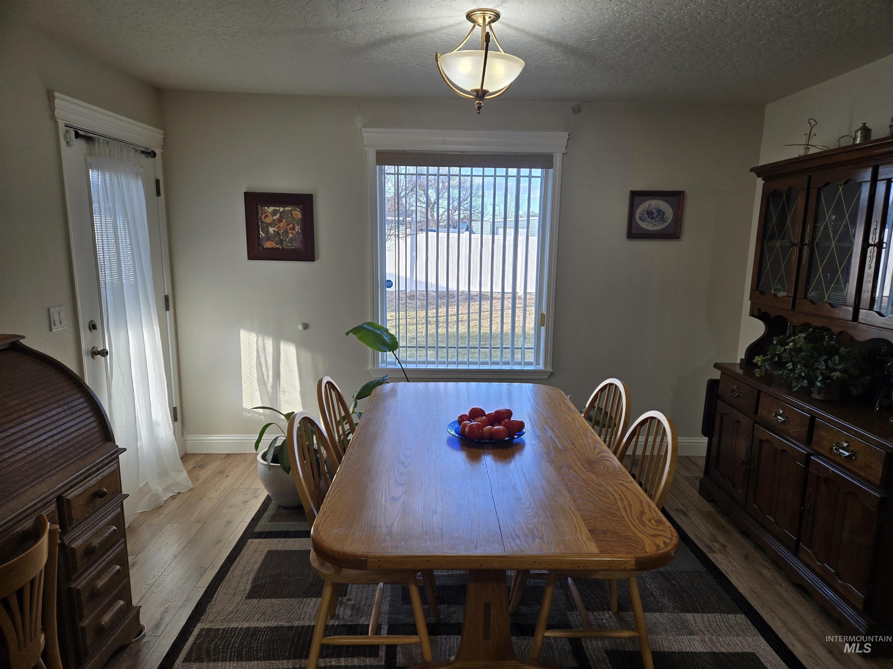 1409 NW 7th Ave, Ontario, Oregon 97914, 3 Bedrooms, 2 Bathrooms, Residential For Sale, Price $375,000,MLS 98975688