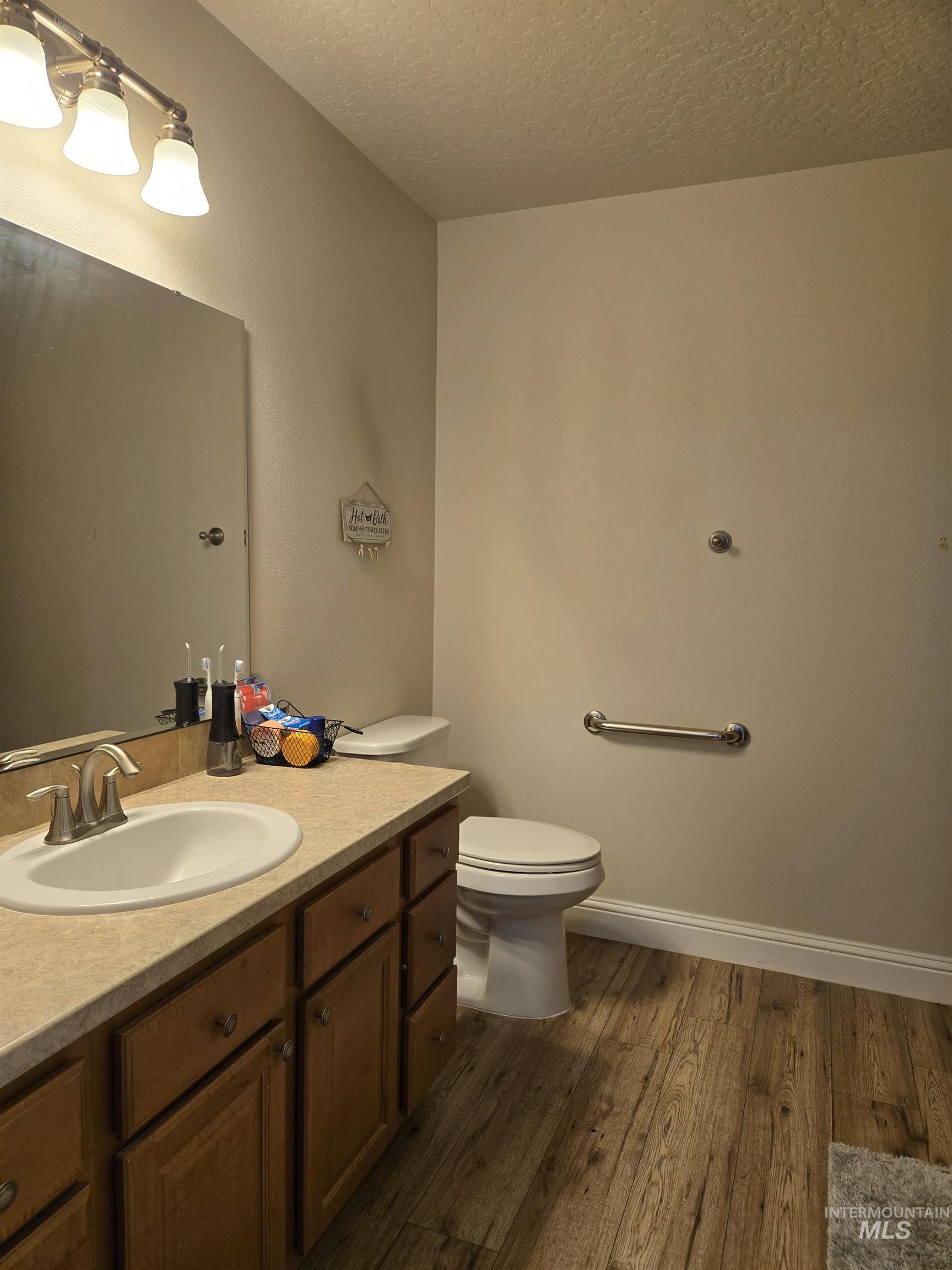 1409 NW 7th Ave, Ontario, Oregon 97914, 3 Bedrooms, 2 Bathrooms, Residential For Sale, Price $375,000,MLS 98975688