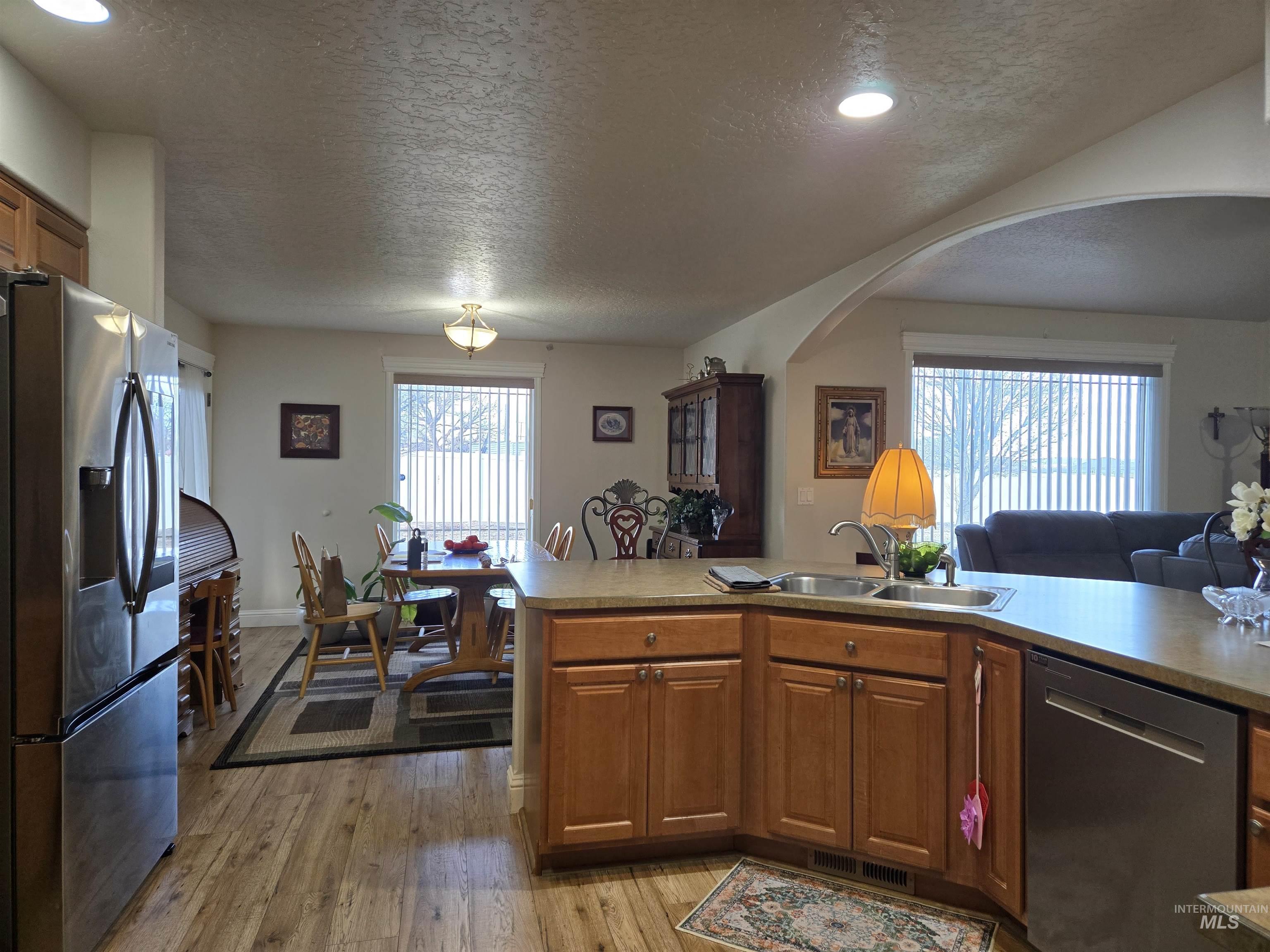 1409 NW 7th Ave, Ontario, Oregon 97914, 3 Bedrooms, 2 Bathrooms, Residential For Sale, Price $375,000,MLS 98975688