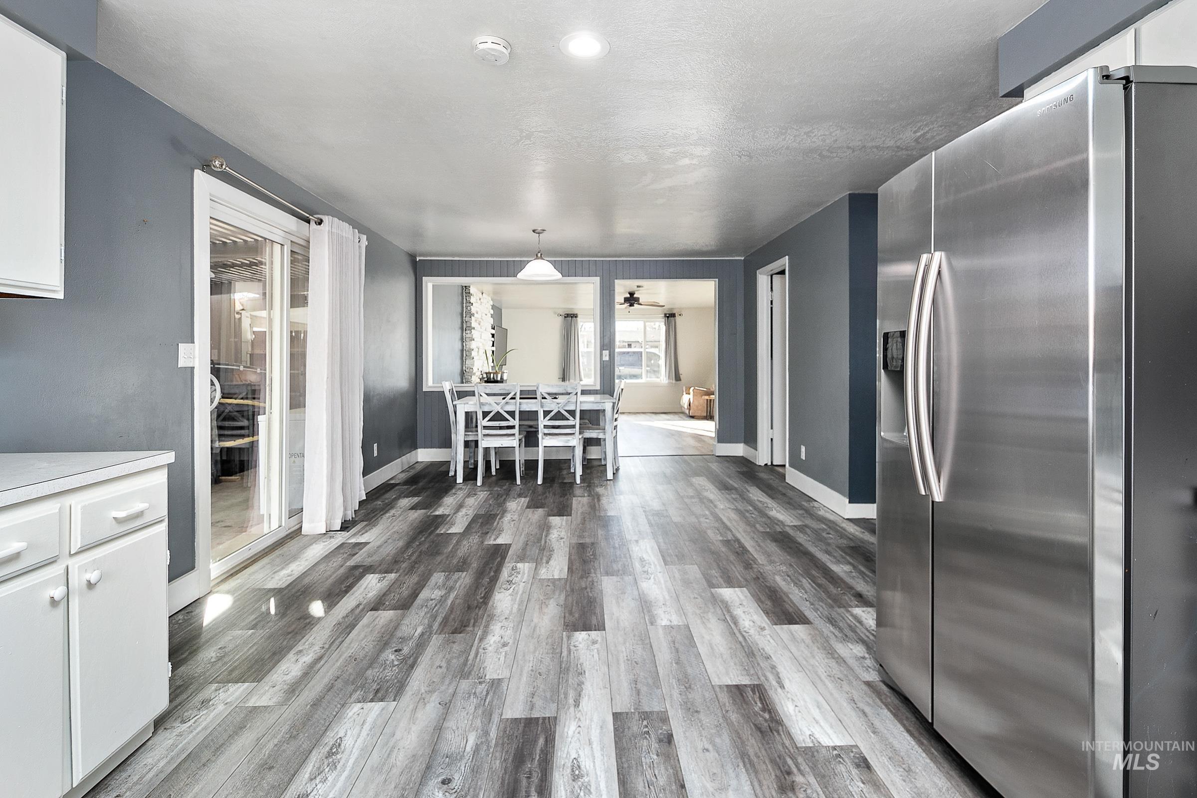 2163 N Workland, Boise, Idaho 83704, 4 Bedrooms, 2 Bathrooms, Residential For Sale, Price $424,990,MLS 98975691