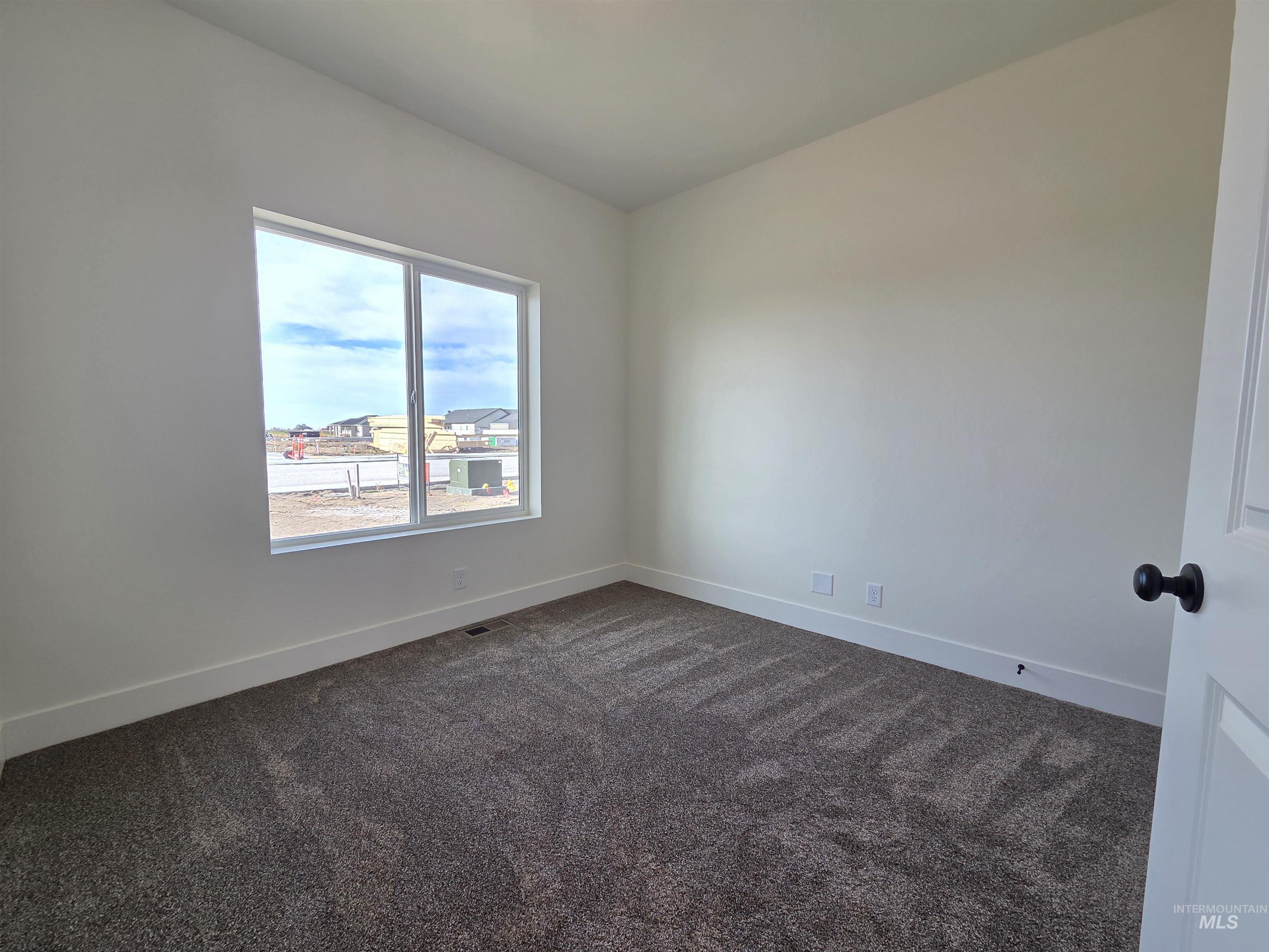 1509 Lavender Drive, Rupert, Idaho 83350, 4 Bedrooms, 2 Bathrooms, Residential For Sale, Price $419,999,MLS 98975692