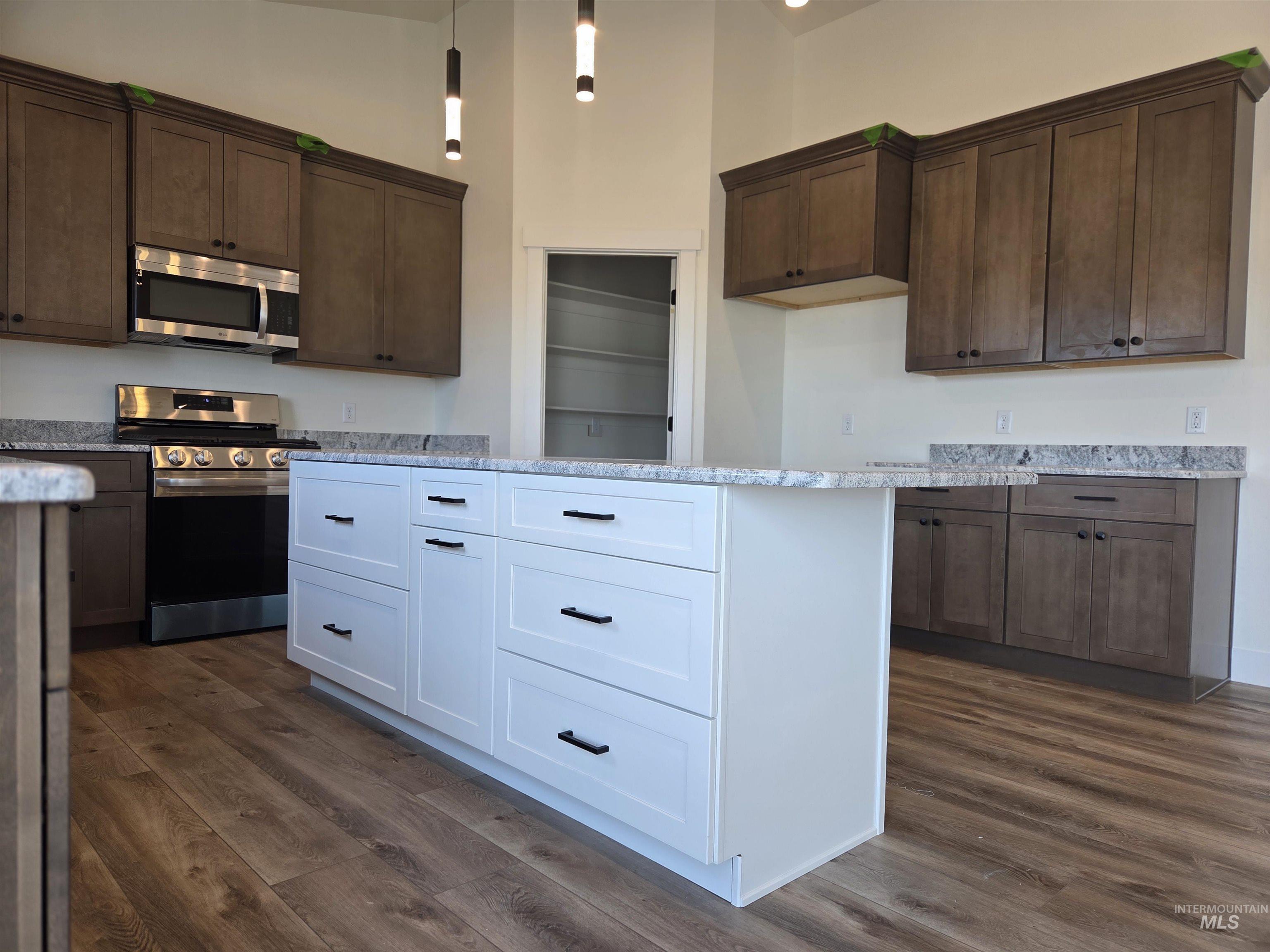 1509 Lavender Drive, Rupert, Idaho 83350, 4 Bedrooms, 2 Bathrooms, Residential For Sale, Price $419,999,MLS 98975692