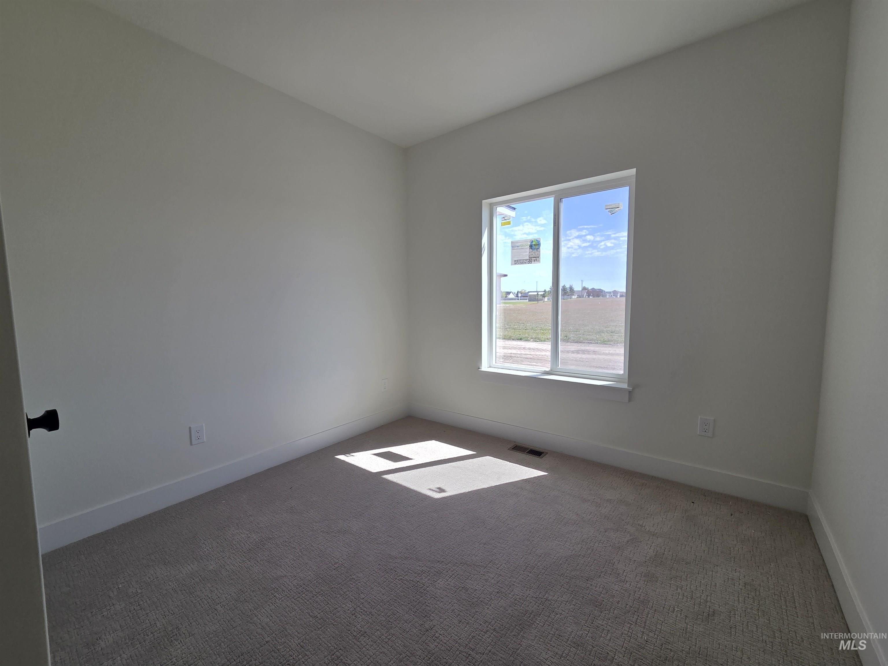 2401 Bristol Avenue, Burley, Idaho 83318, 3 Bedrooms, 2 Bathrooms, Residential For Sale, Price $332,465,MLS 98975693