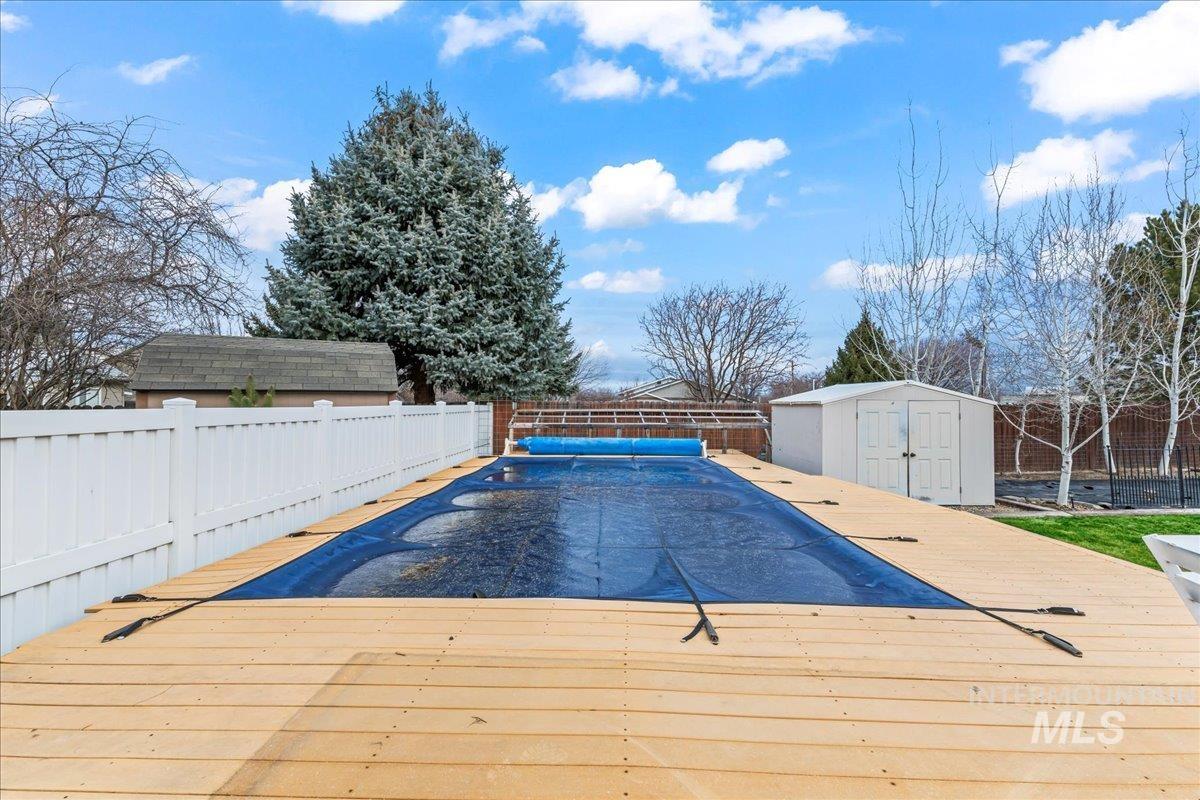 2608 S Hood Ranch Pl, Meridian, Idaho 83642, 4 Bedrooms, 2.5 Bathrooms, Residential For Sale, Price $729,500,MLS 98975695