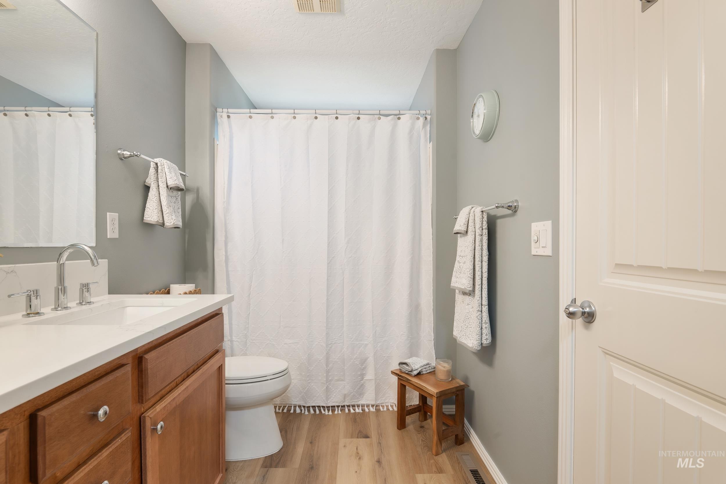 12482 W Tevoit, Boise, Idaho 83709, 3 Bedrooms, 2.5 Bathrooms, Residential For Sale, Price $499,990,MLS 98975698