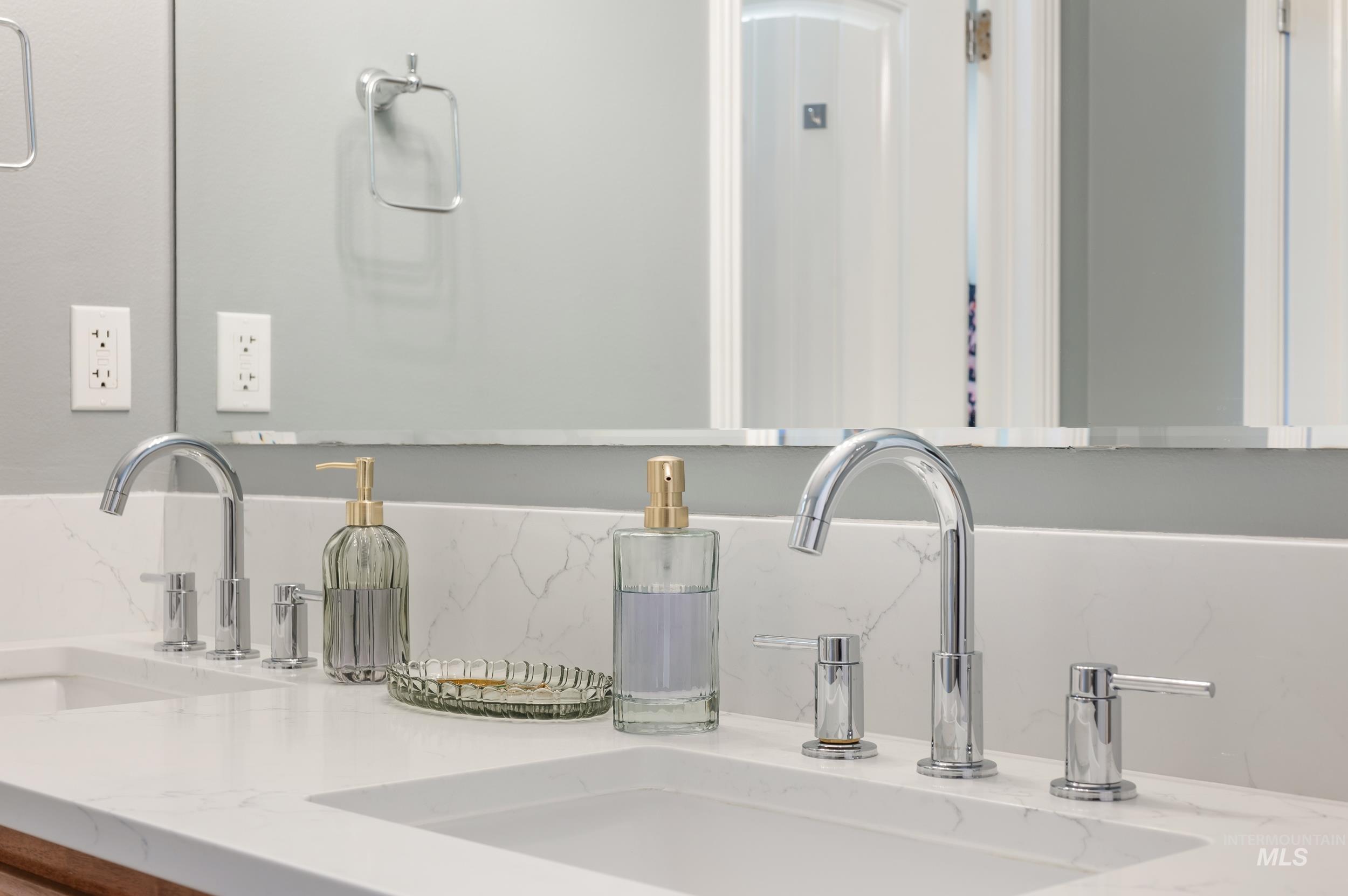 12482 W Tevoit, Boise, Idaho 83709, 3 Bedrooms, 2.5 Bathrooms, Residential For Sale, Price $499,990,MLS 98975698