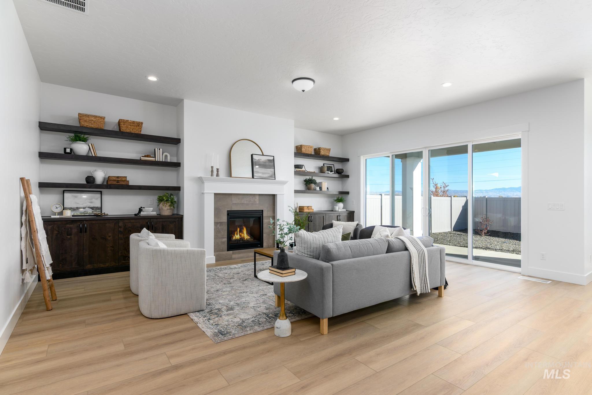 8553 W Stock Bridge St, Star, Idaho 83669, 2 Bedrooms, 2.5 Bathrooms, Residential For Sale, Price $689,000,MLS 98975699