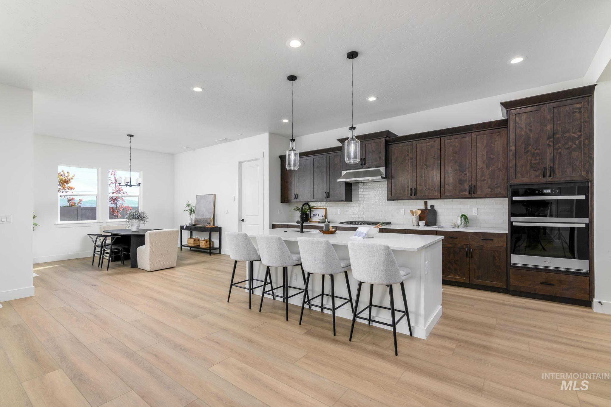 8553 W Stock Bridge St, Star, Idaho 83669, 2 Bedrooms, 2.5 Bathrooms, Residential For Sale, Price $689,000,MLS 98975699