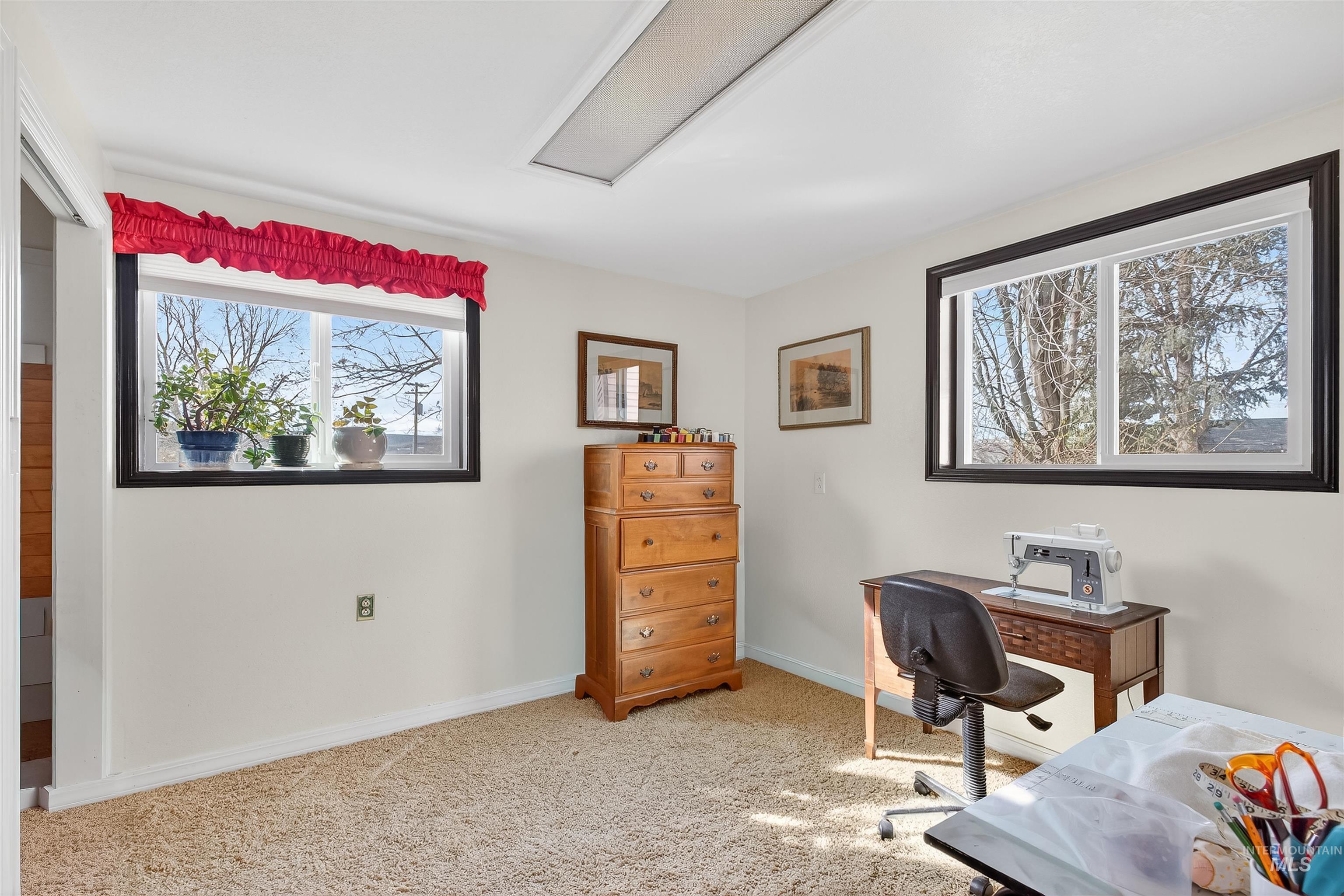 3430 Meadowlark Drive, Lewiston, Idaho 83501, 5 Bedrooms, 3 Bathrooms, Residential For Sale, Price $540,000,MLS 98975700