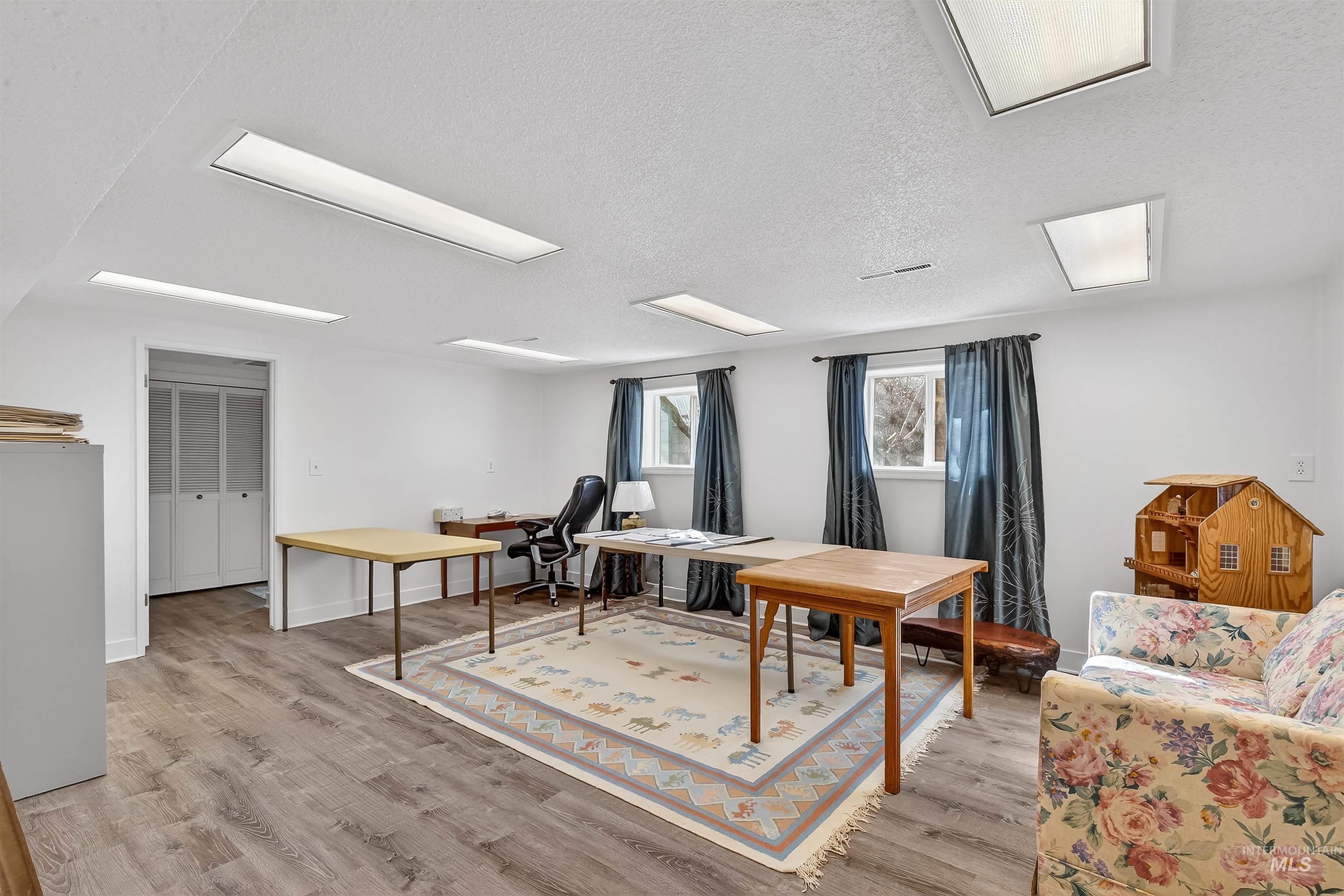 3430 Meadowlark Drive, Lewiston, Idaho 83501, 5 Bedrooms, 3 Bathrooms, Residential For Sale, Price $540,000,MLS 98975700