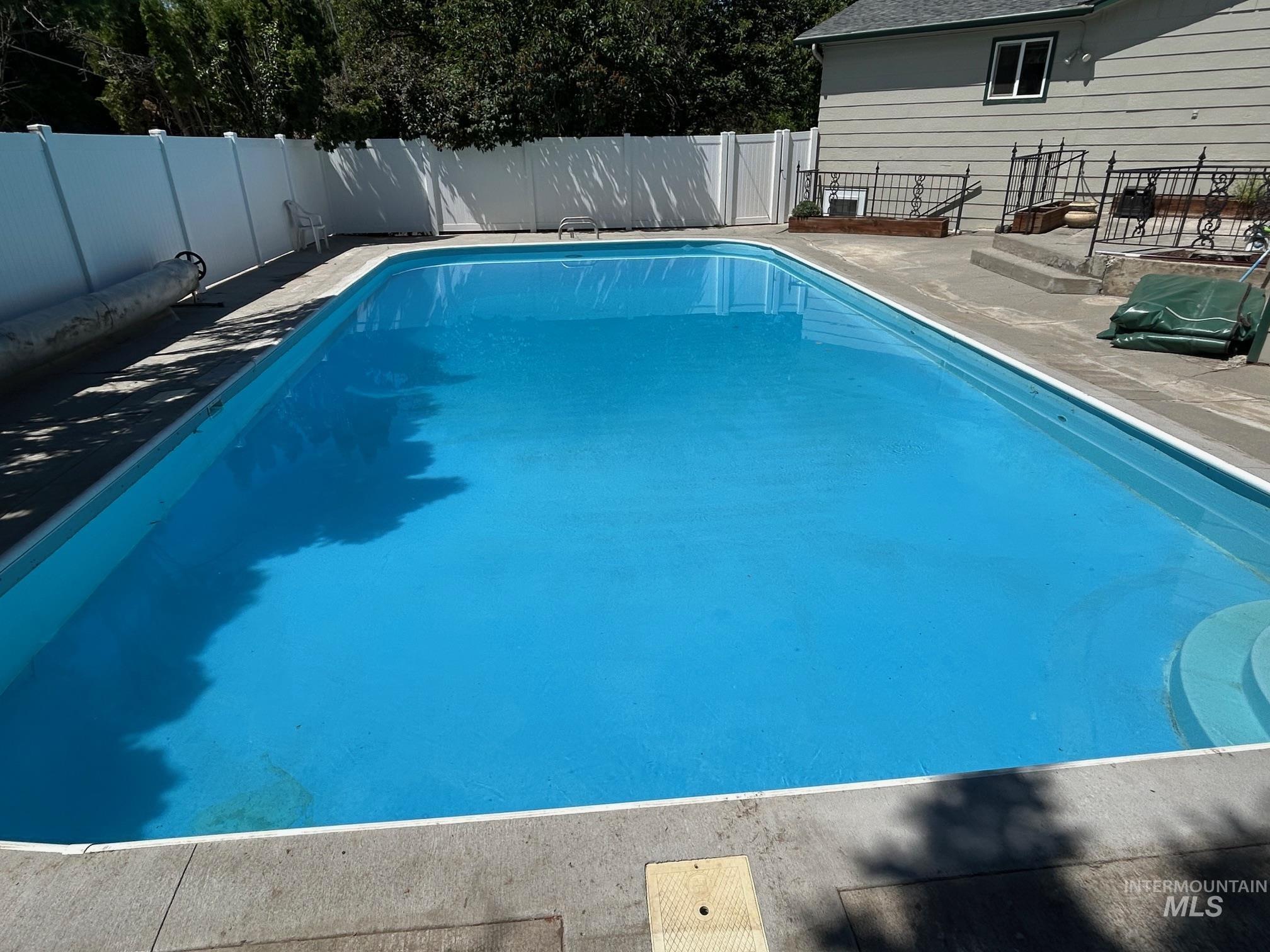 3430 Meadowlark Drive, Lewiston, Idaho 83501, 5 Bedrooms, 3 Bathrooms, Residential For Sale, Price $540,000,MLS 98975700