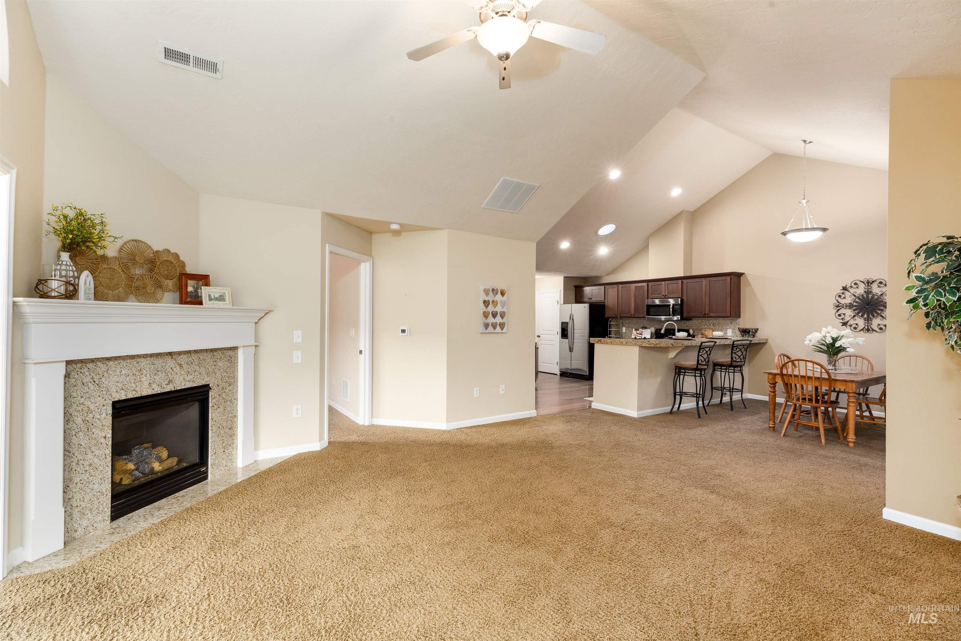 2858 N Cloverdale Rd, Boise, Idaho 83713, 2 Bedrooms, 2 Bathrooms, Residential For Sale, Price $450,000, 98975702