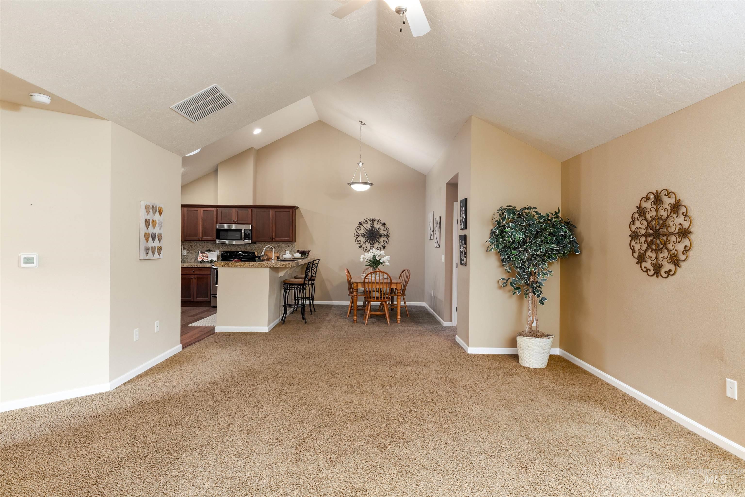 2858 N Cloverdale Rd, Boise, Idaho 83713, 2 Bedrooms, 2 Bathrooms, Residential For Sale, Price $450,000, 98975702