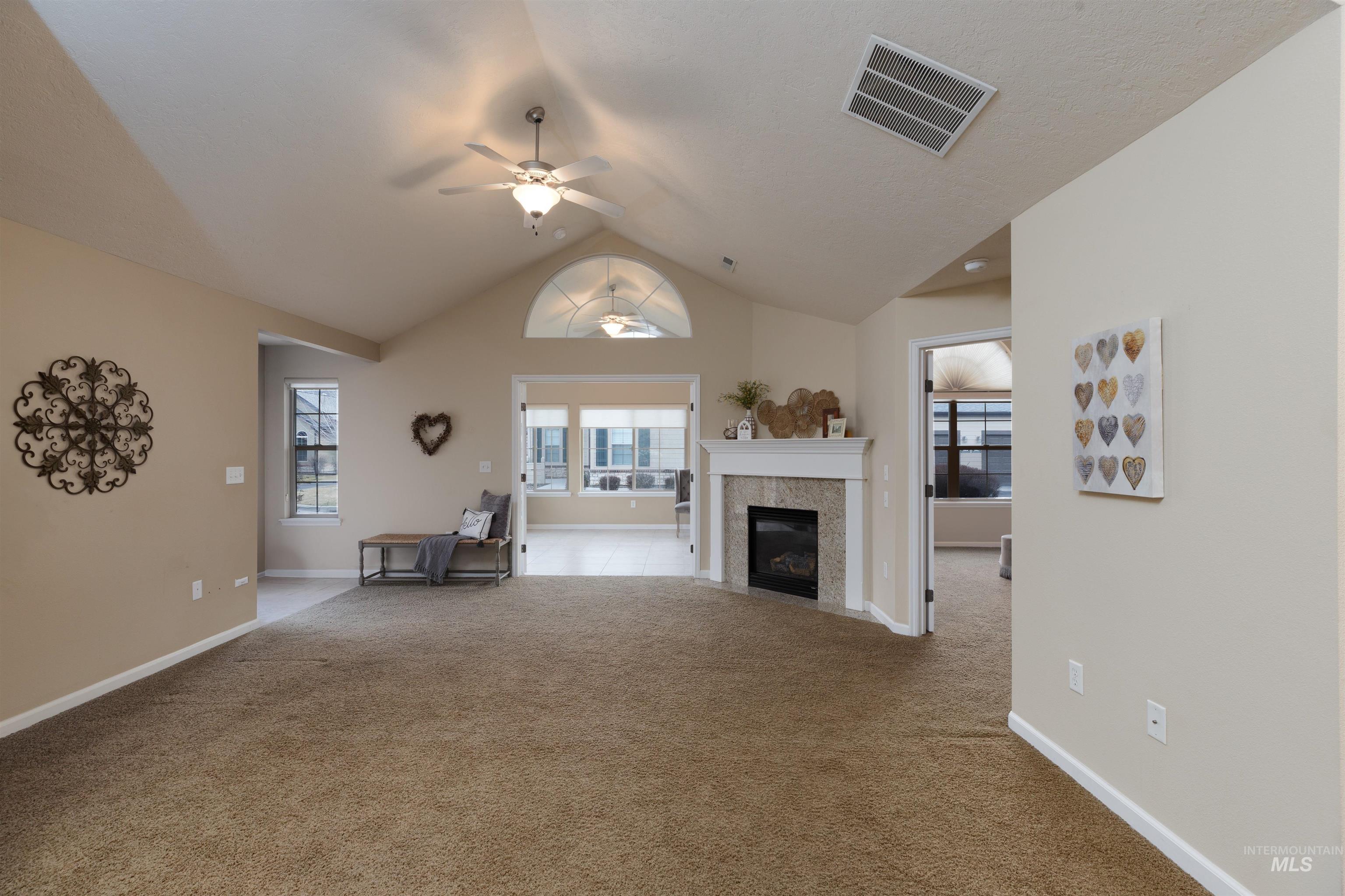 2858 N Cloverdale Rd, Boise, Idaho 83713, 2 Bedrooms, 2 Bathrooms, Residential For Sale, Price $450,000, 98975702