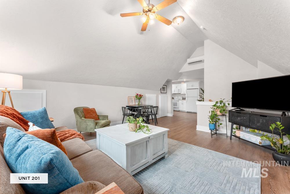 1311 W Washington St, Boise, Idaho 83702, 1 Bedroom, 1 Bathroom, Residential Income For Sale, Price $1,100,000,MLS 98975703