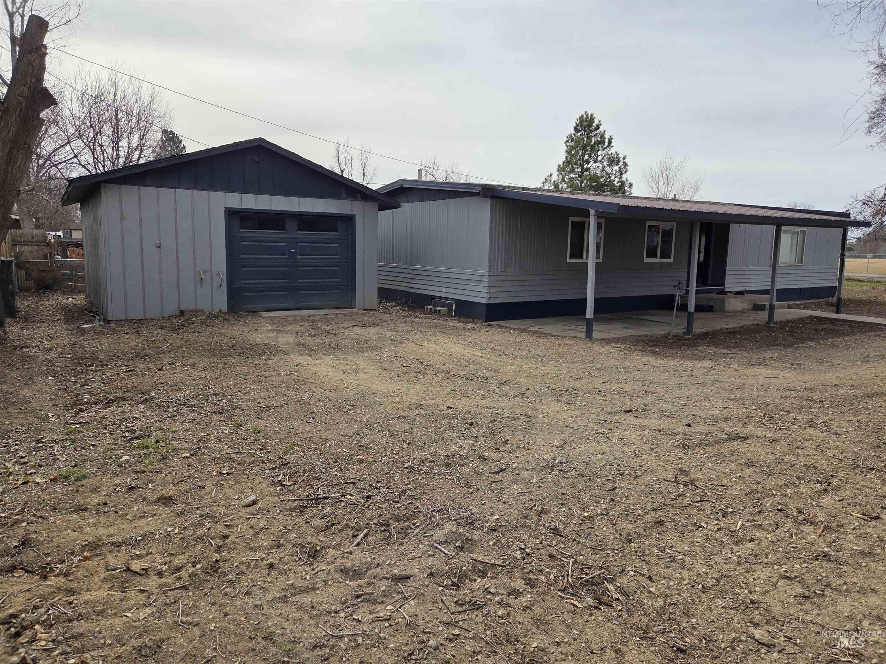 604 N Locust, Kuna, Idaho 83634, 3 Bedrooms, 1 Bathroom, Residential For Sale, Price $295,000, 98975711