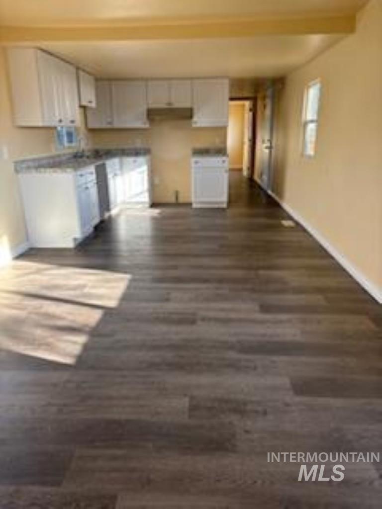 7701 W Ustick, Boise, Idaho 83704, 2 Bedrooms, 1.5 Bathrooms, Residential For Sale, Price $125,000, 98975715