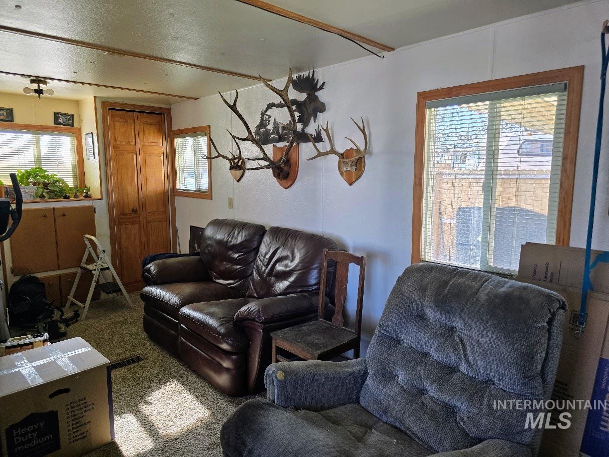 350 Grandview Dr, Twin Falls, Idaho 83301-5466, 1 Bedroom, 1 Bathroom, Residential For Sale, Price $23,000, 98975717