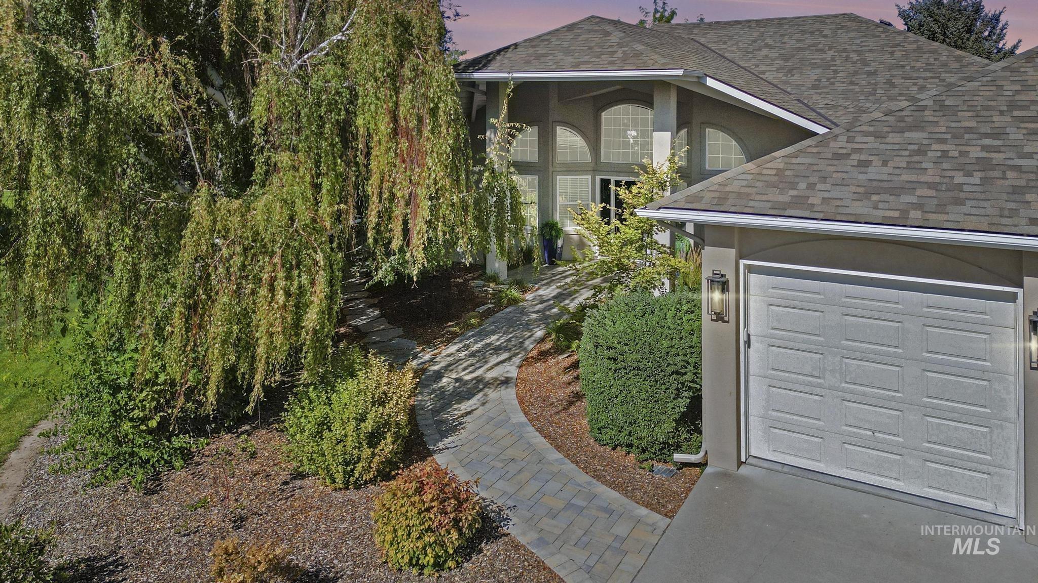 1965 Candleridge dr, Twin Falls, Idaho 83301, 3 Bedrooms, 2.5 Bathrooms, Residential For Sale, Price $865,000,MLS 98975718