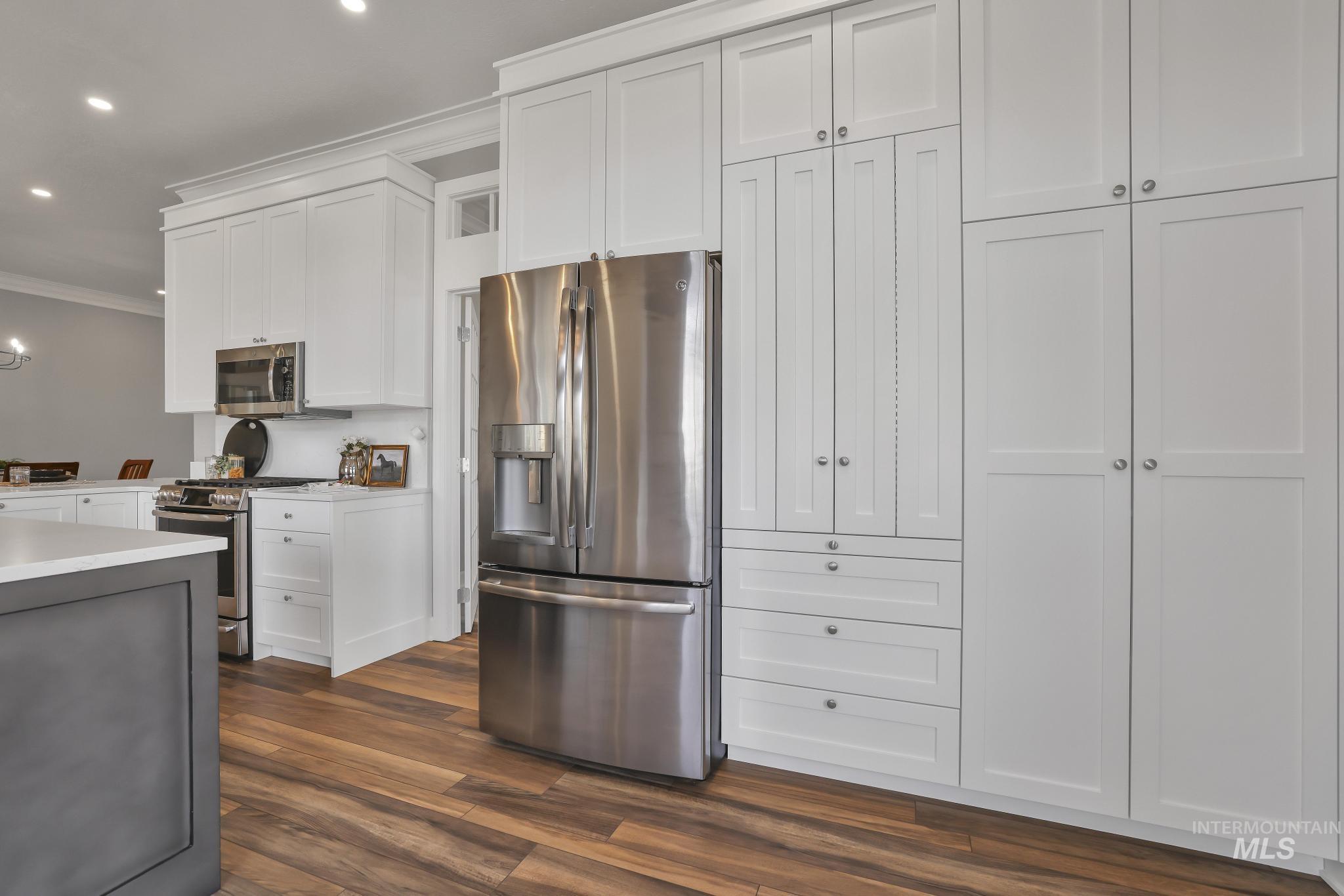 1965 Candleridge dr, Twin Falls, Idaho 83301, 3 Bedrooms, 2.5 Bathrooms, Residential For Sale, Price $865,000,MLS 98975718