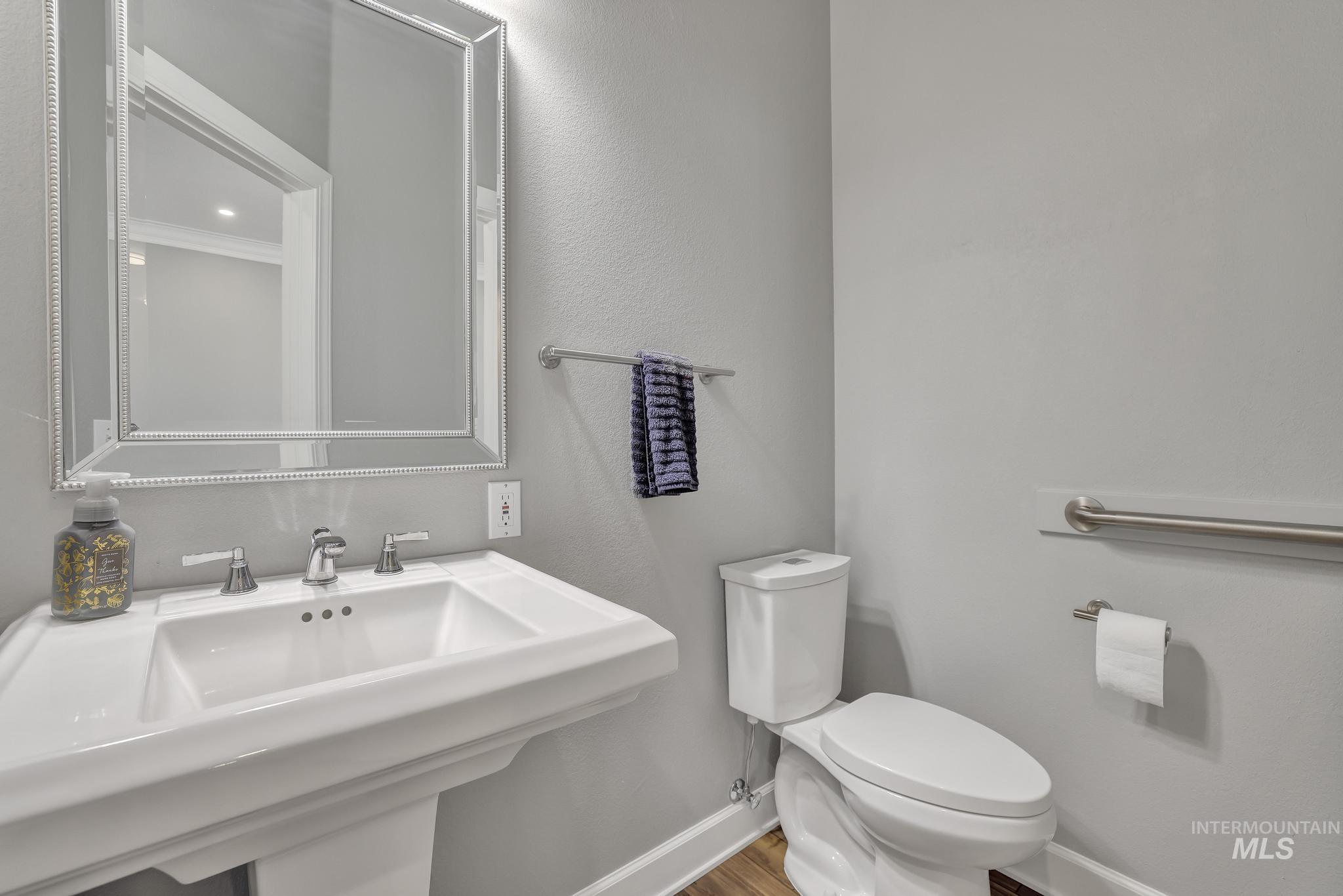 1965 Candleridge dr, Twin Falls, Idaho 83301, 3 Bedrooms, 2.5 Bathrooms, Residential For Sale, Price $865,000,MLS 98975718