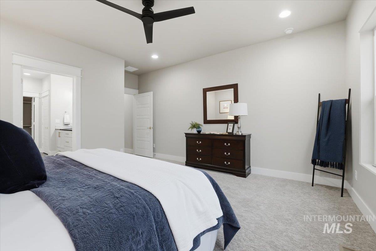 2654 Soulen Dr, Emmett, Idaho 83617, 3 Bedrooms, 2 Bathrooms, Residential For Sale, Price $559,900,MLS 98975722