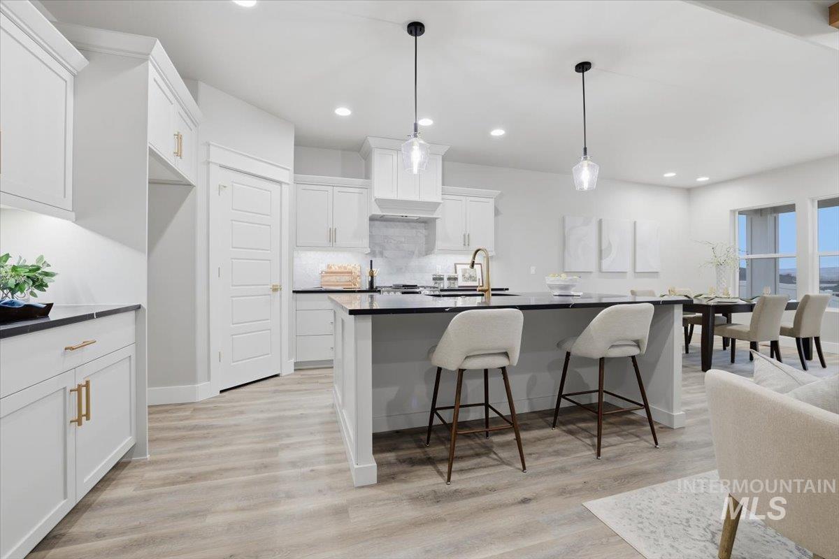 2654 Soulen Dr, Emmett, Idaho 83617, 3 Bedrooms, 2 Bathrooms, Residential For Sale, Price $559,900,MLS 98975722