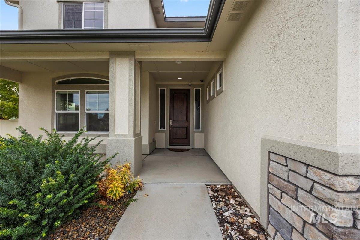 13557 Signorello St, Caldwell, Idaho 83607, 4 Bedrooms, 2.5 Bathrooms, Residential For Sale, Price $619,000,MLS 98975723