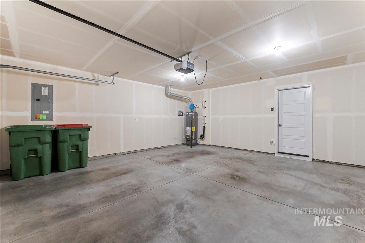 2501 E Goldstone St, Meridian, Idaho 83642-5374, 2 Bedrooms, 2.5 Bathrooms, Residential For Sale, Price $349,990,MLS 98975729