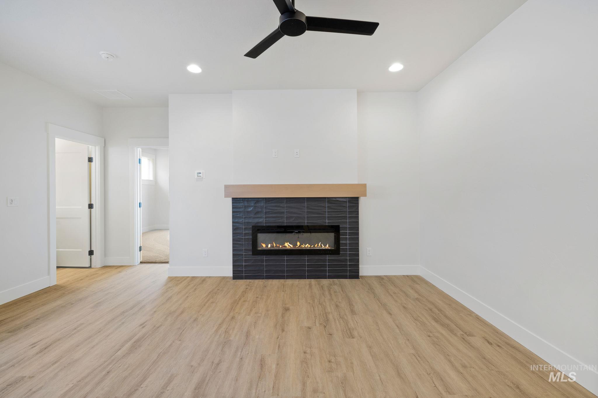 24 Bridger St, Cascade, Idaho 83611, 2 Bedrooms, 2.5 Bathrooms, Residential For Sale, Price $504,900,MLS 98975734