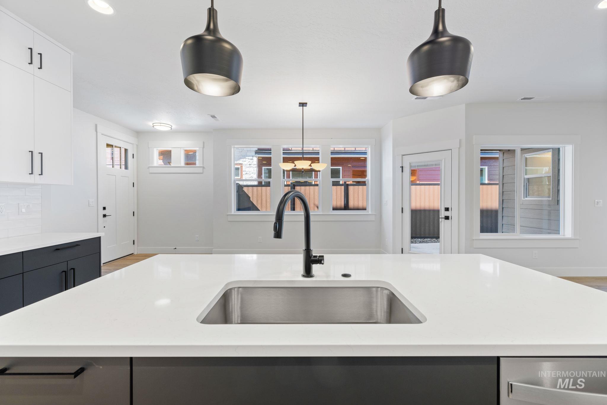 22 Bridger St, Cascade, Idaho 83611, 3 Bedrooms, 2.5 Bathrooms, Residential For Sale, Price $514,900,MLS 98975735