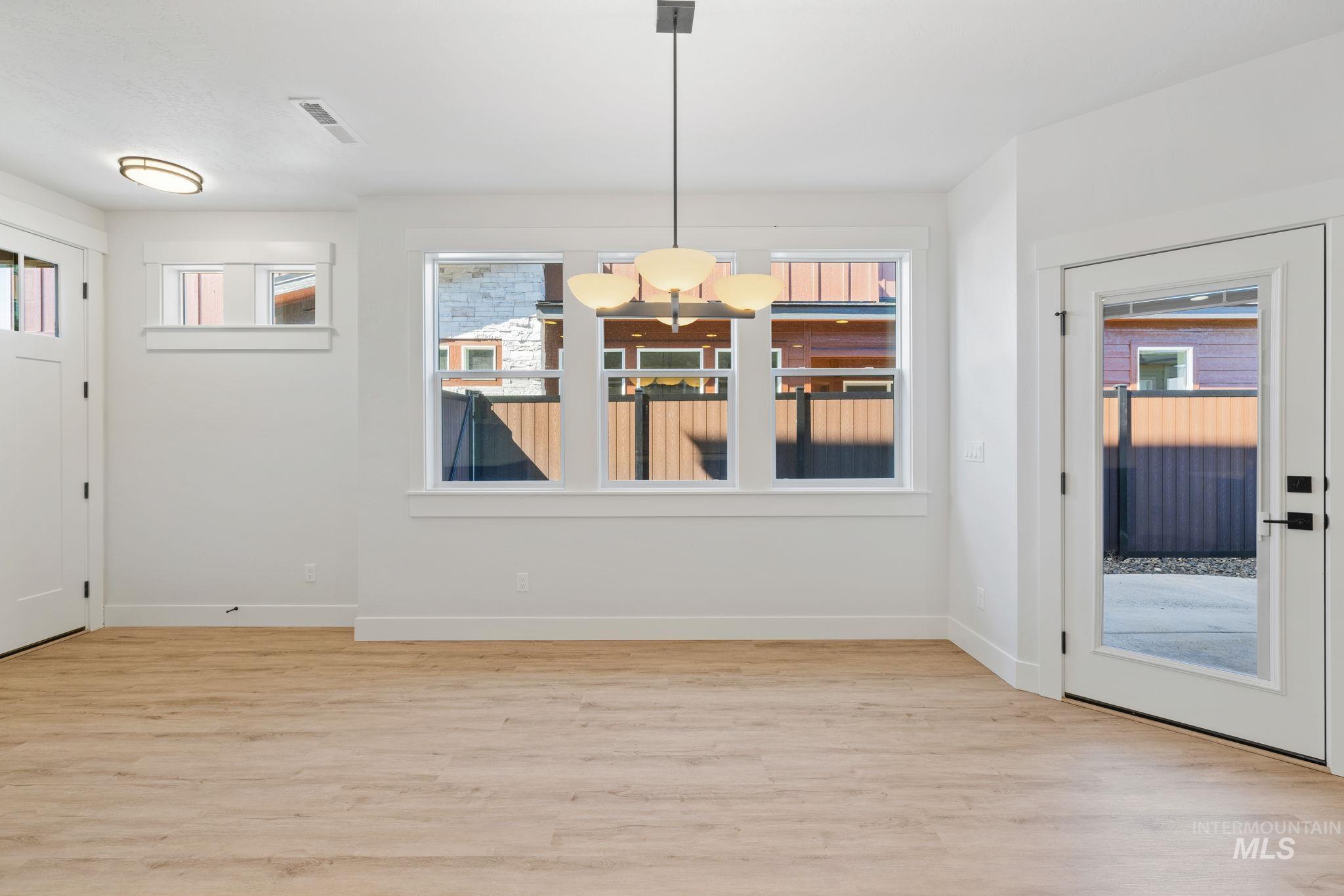 22 Bridger St, Cascade, Idaho 83611, 3 Bedrooms, 2.5 Bathrooms, Residential For Sale, Price $514,900,MLS 98975735