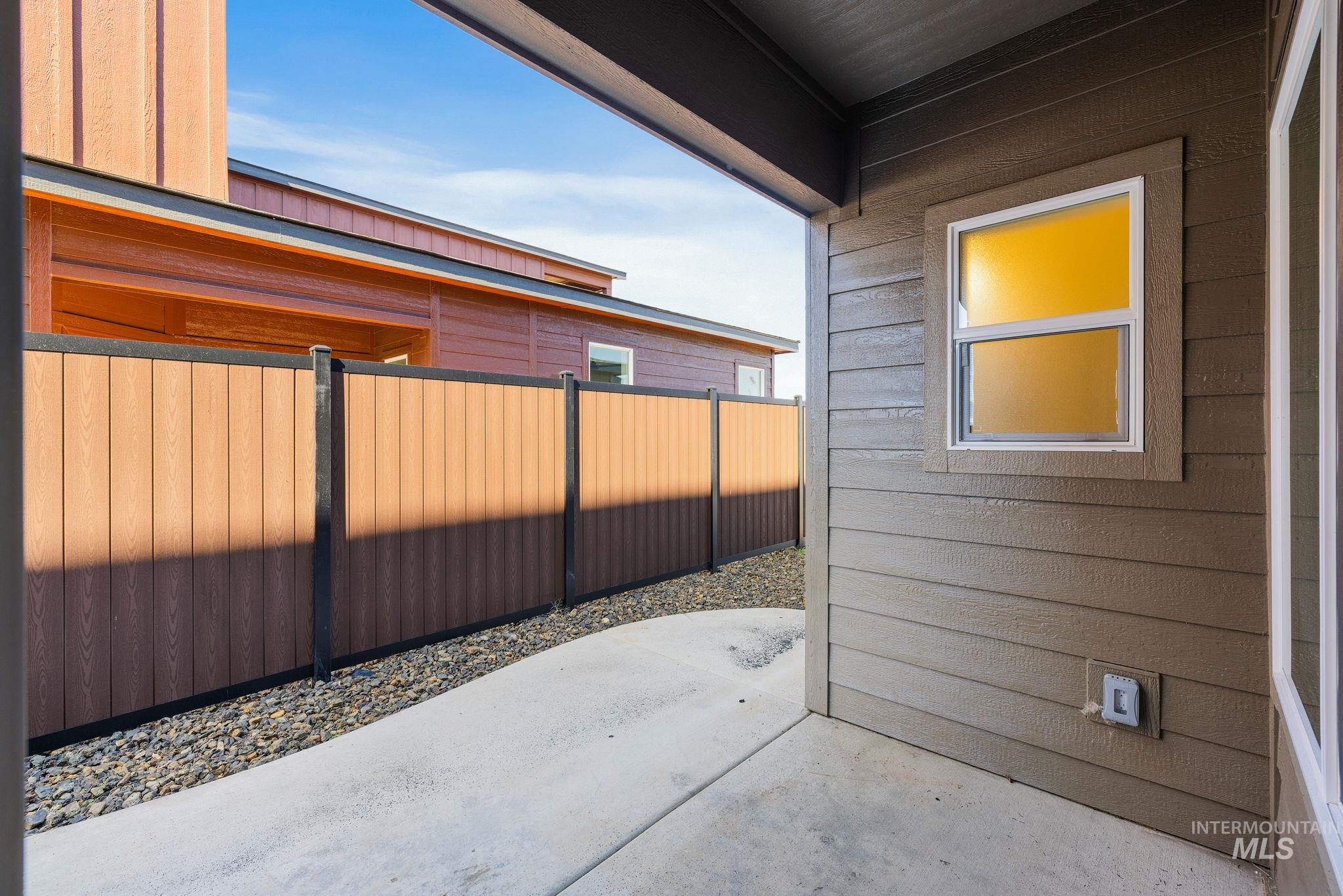 18 Ogden St, Cascade, Idaho 83611, 3 Bedrooms, 2.5 Bathrooms, Residential For Sale, Price $514,900,MLS 98975736