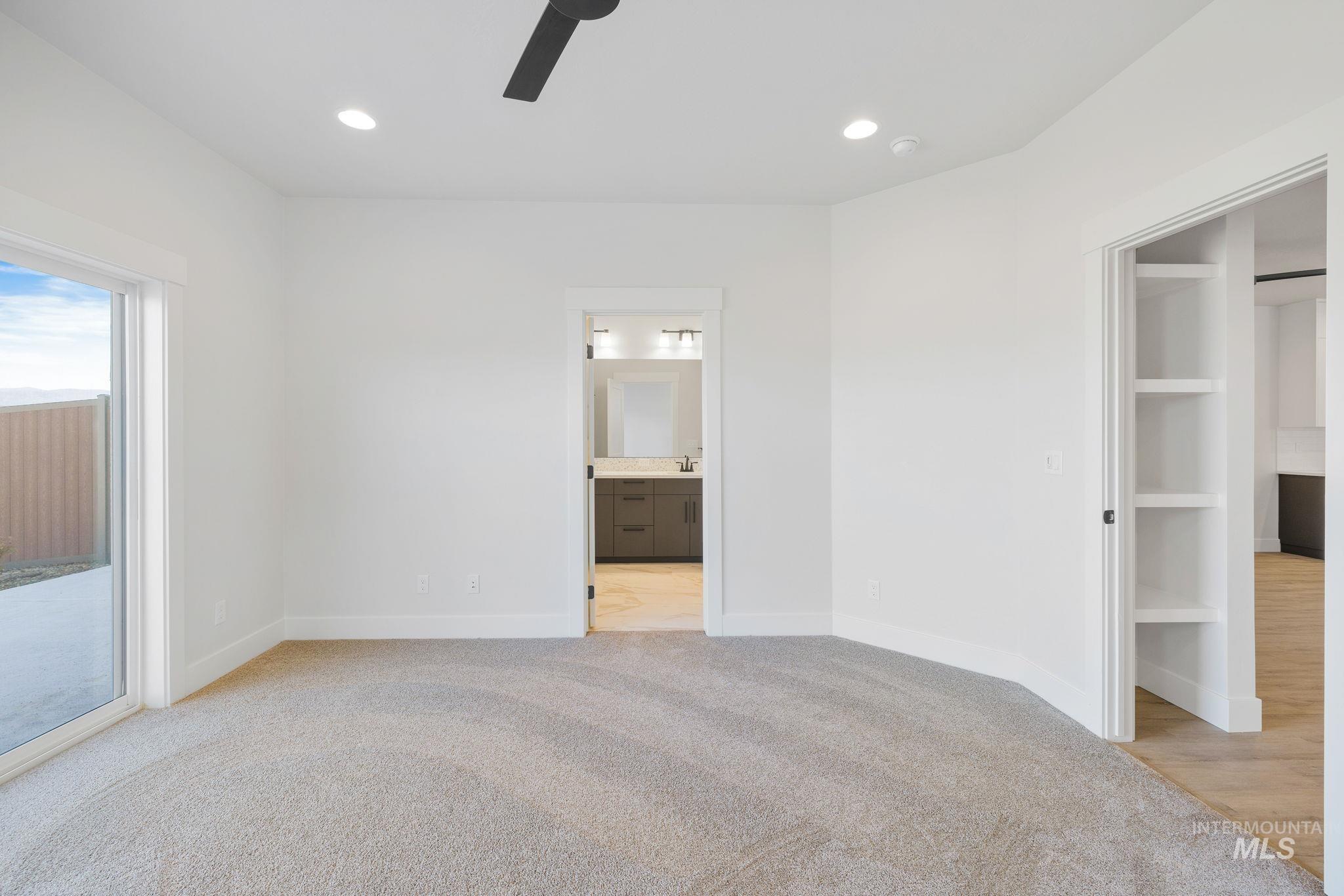 18 Ogden St, Cascade, Idaho 83611, 3 Bedrooms, 2.5 Bathrooms, Residential For Sale, Price $514,900,MLS 98975736