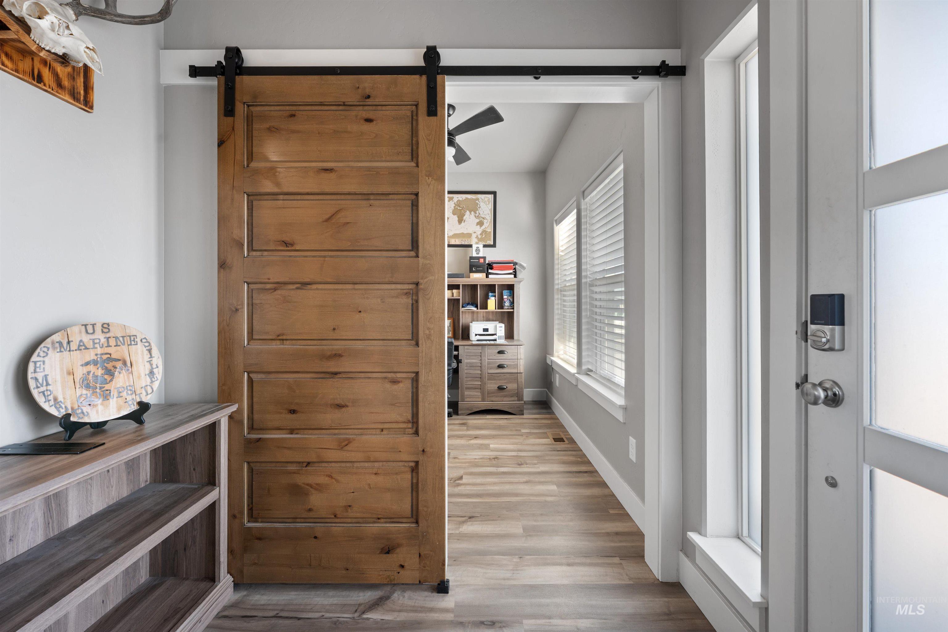 1005 Kenbrook Loop, Twin Falls, Idaho 83301, 3 Bedrooms, 2 Bathrooms, Residential For Sale, Price $489,900,MLS 98975737