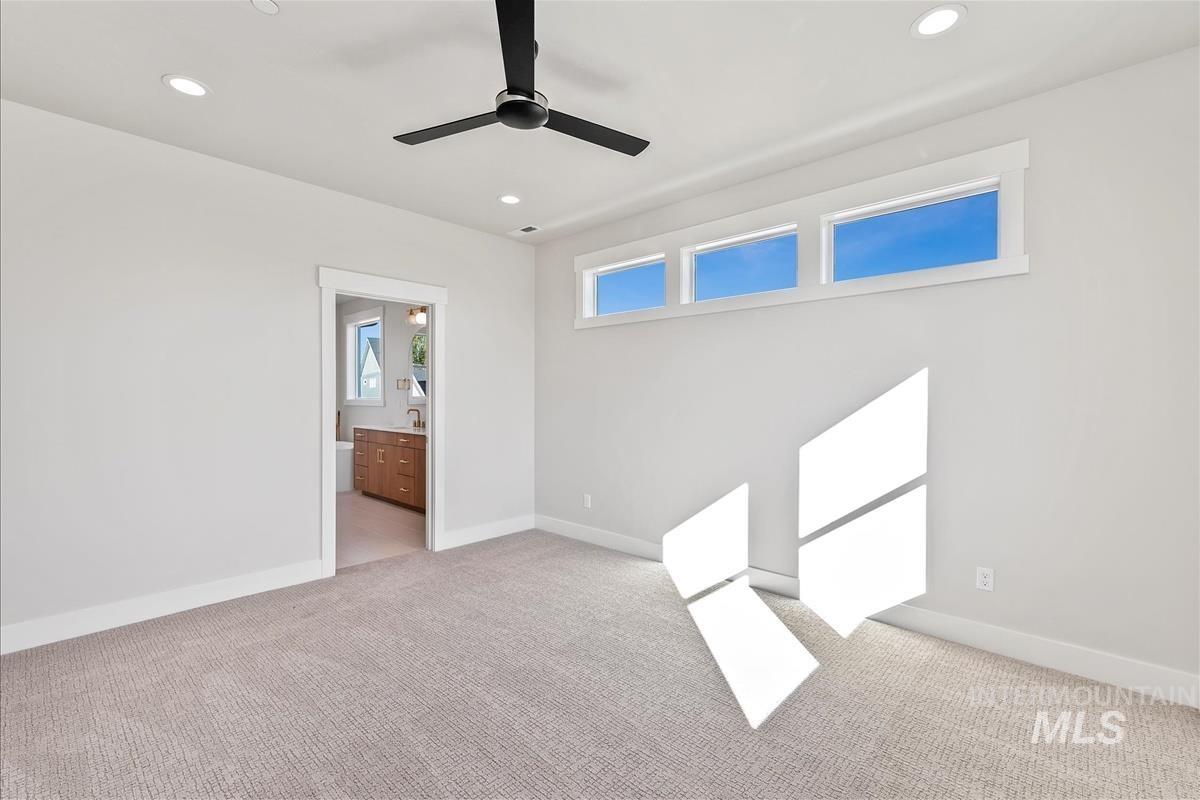 527 Hidden Mill Ct, Middleton, Idaho 83644, 4 Bedrooms, 3 Bathrooms, Residential For Sale, Price $624,900,MLS 98975739