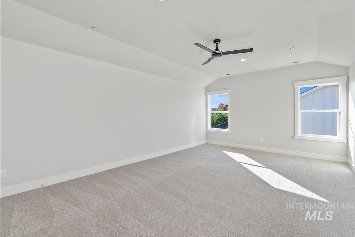 527 Hidden Mill Ct, Middleton, Idaho 83644, 4 Bedrooms, 3 Bathrooms, Residential For Sale, Price $624,900,MLS 98975739