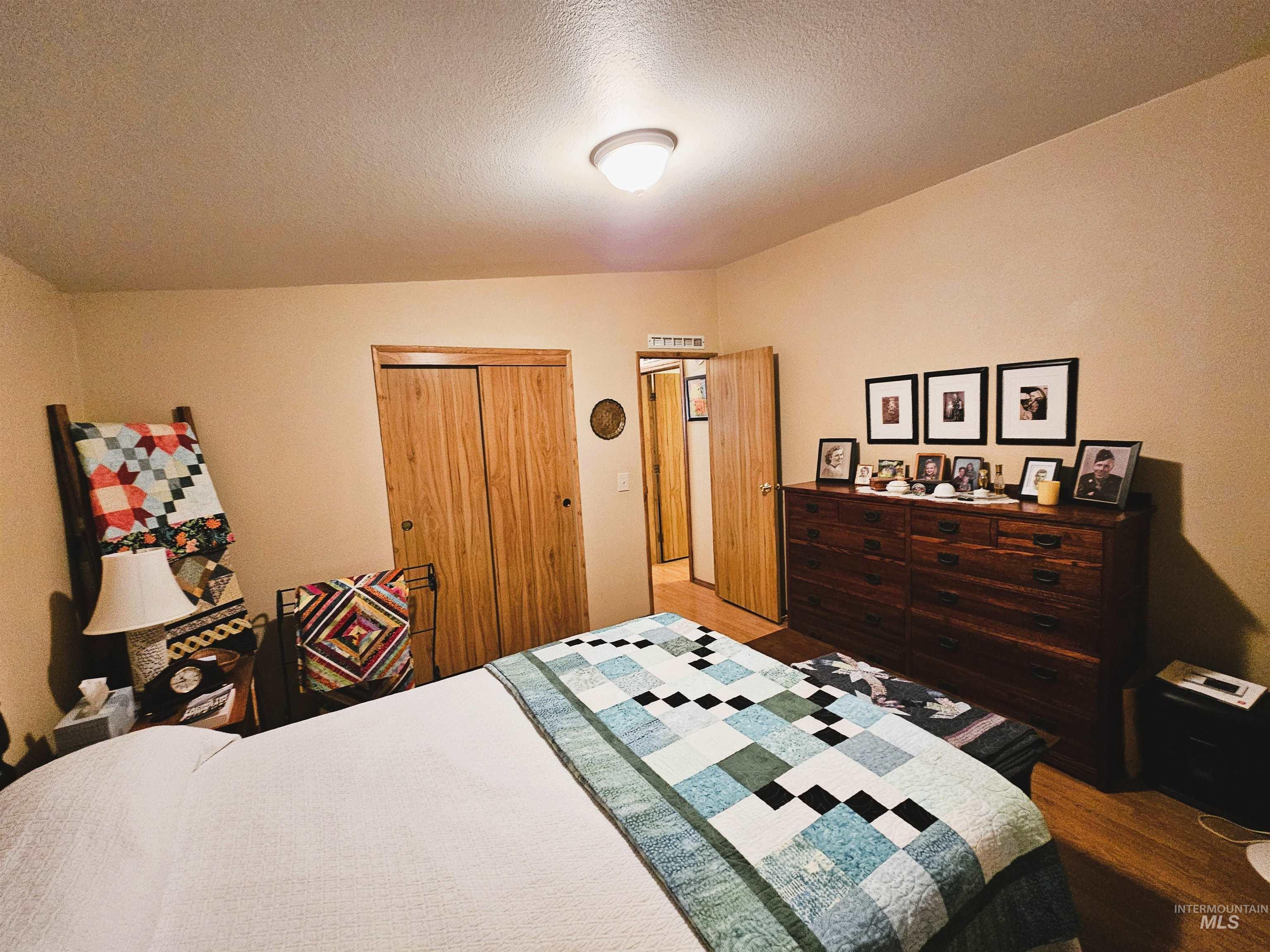 1407 & 1407 1/2 Burrell Ave, Lewiston, Idaho 83501, 3 Bedrooms, 1 Bathroom, Residential Income For Sale, Price $450,000, 98975743