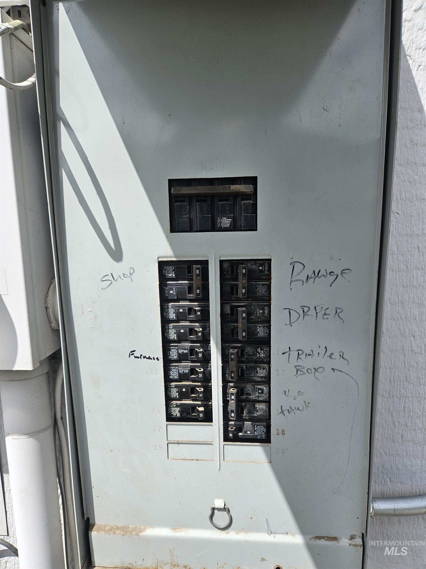 1407 & 1407 1/2 Burrell Ave, Lewiston, Idaho 83501, 3 Bedrooms, 1 Bathroom, Residential Income For Sale, Price $450,000, 98975743