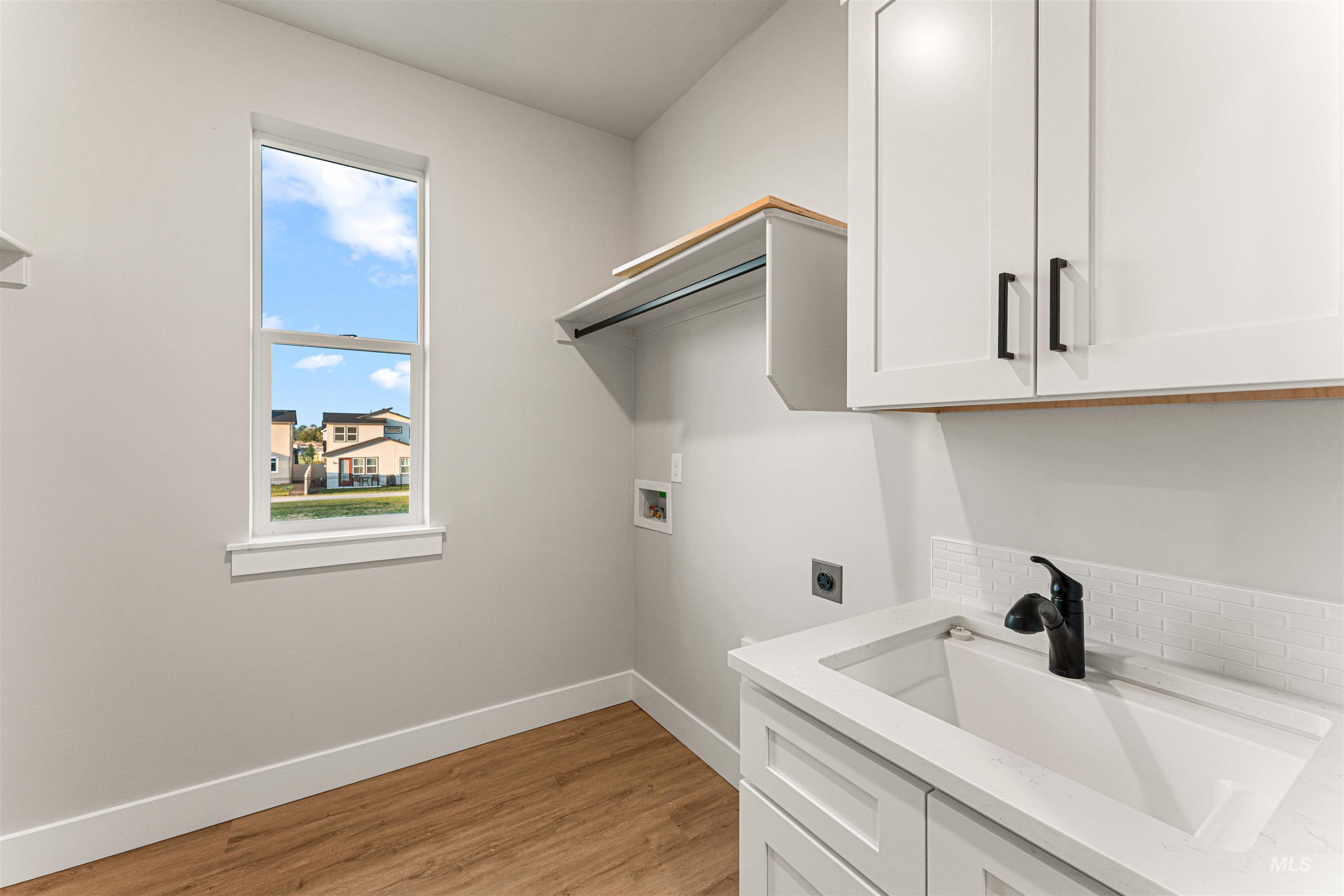 161 S Quincannon Ave., Star, Idaho 83669, 3 Bedrooms, 2.5 Bathrooms, Residential For Sale, Price $415,990,MLS 98975752