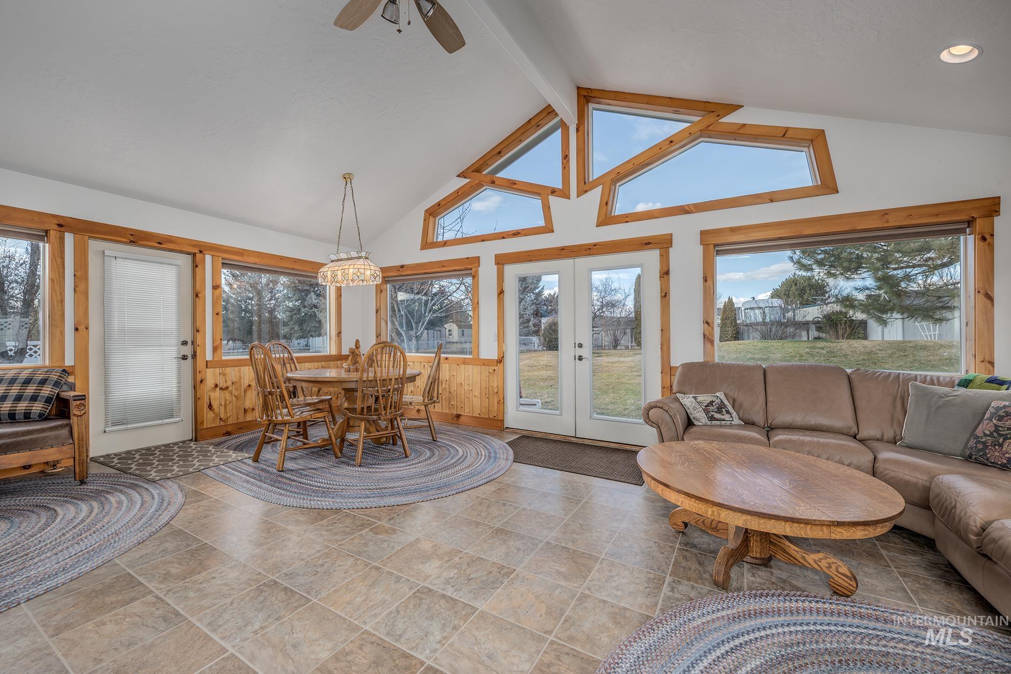 5710 Howard Ln, Nampa, Idaho 83687, 3 Bedrooms, 2 Bathrooms, Residential For Sale, Price $512,500,MLS 98975755