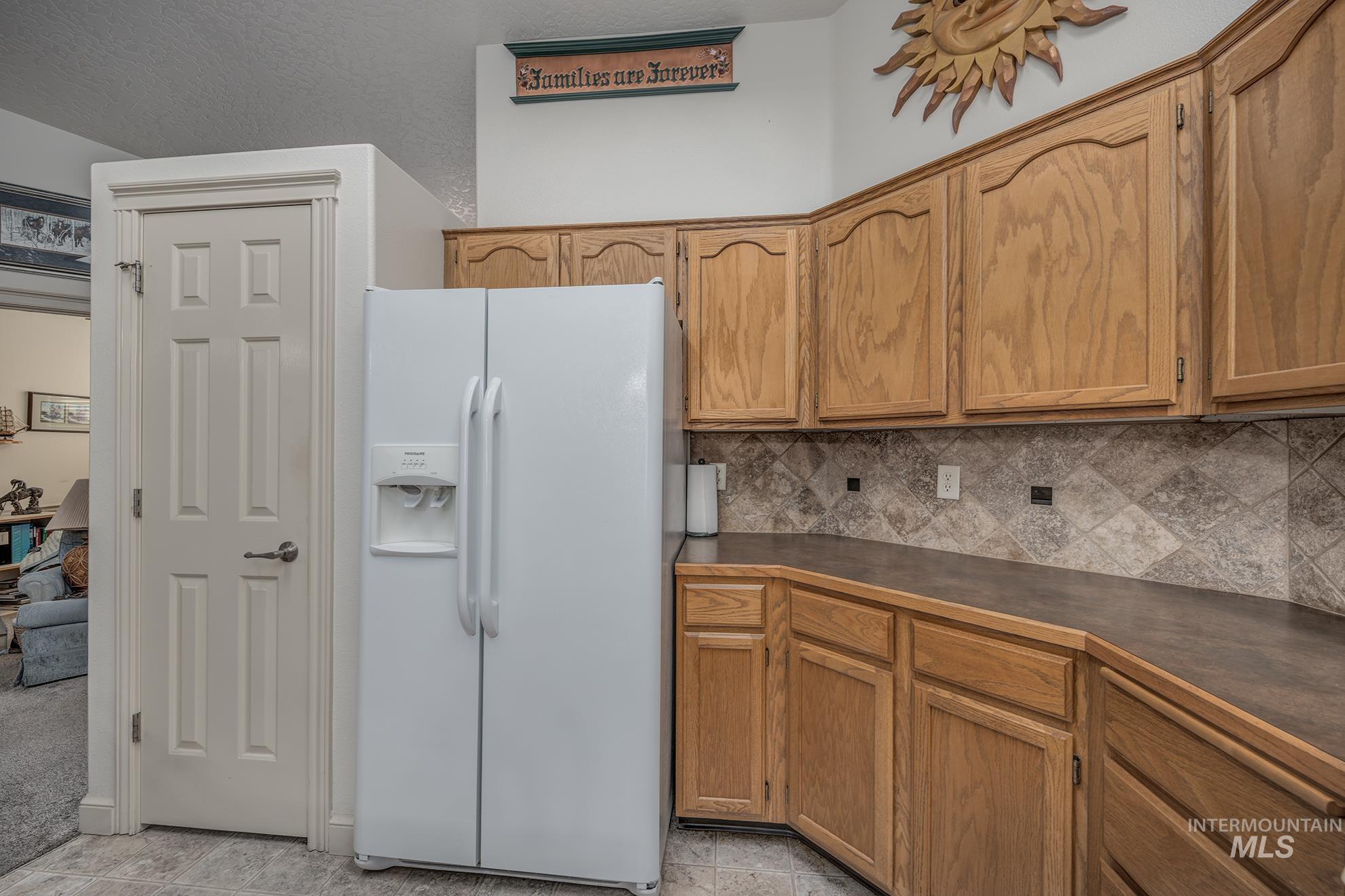 5710 Howard Ln, Nampa, Idaho 83687, 3 Bedrooms, 2 Bathrooms, Residential For Sale, Price $512,500,MLS 98975755