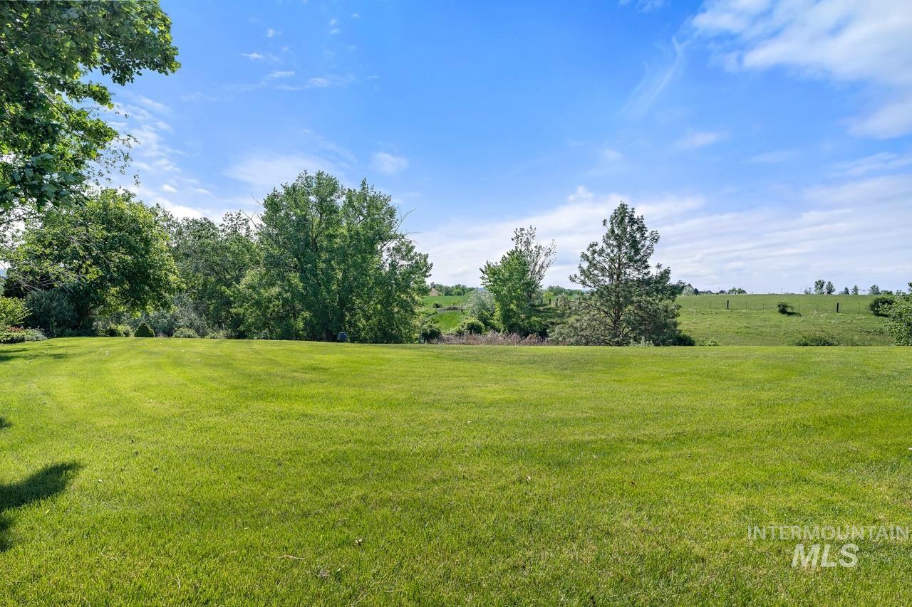 4532 Oak Road, Ontario, Oregon 97914, 4 Bedrooms, 2.5 Bathrooms, Farm & Ranch For Sale, Price $1,549,000, 98975756