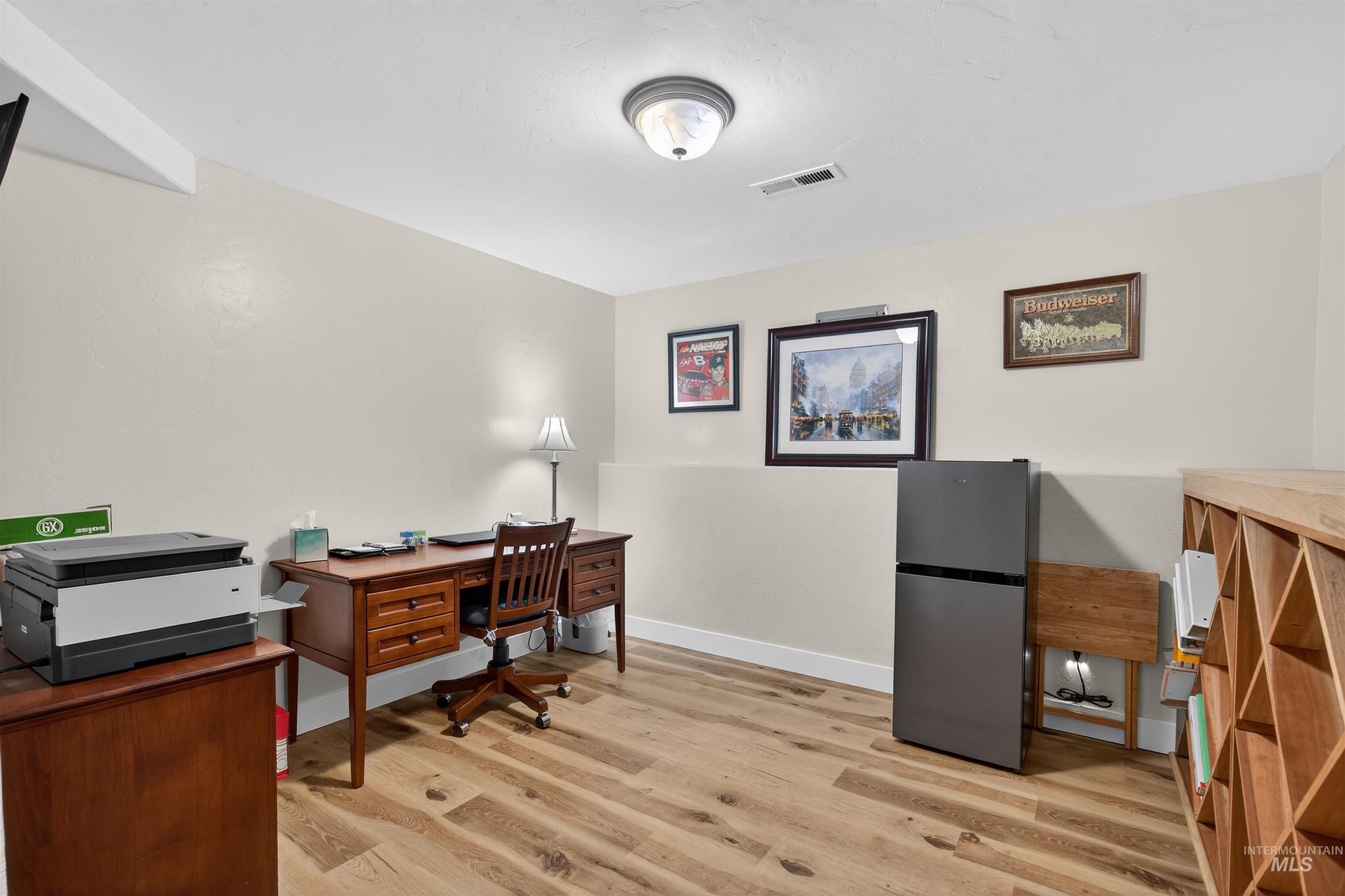 2126 23rd Street, Clarkston, Washington 99403, 4 Bedrooms, 3 Bathrooms, Residential For Sale, Price $565,000,MLS 98975758